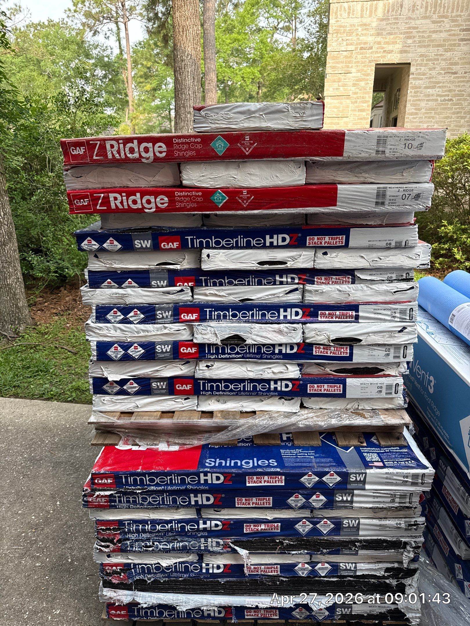 GAF HDZ - Weathered Wood by Elite Roofing LLC