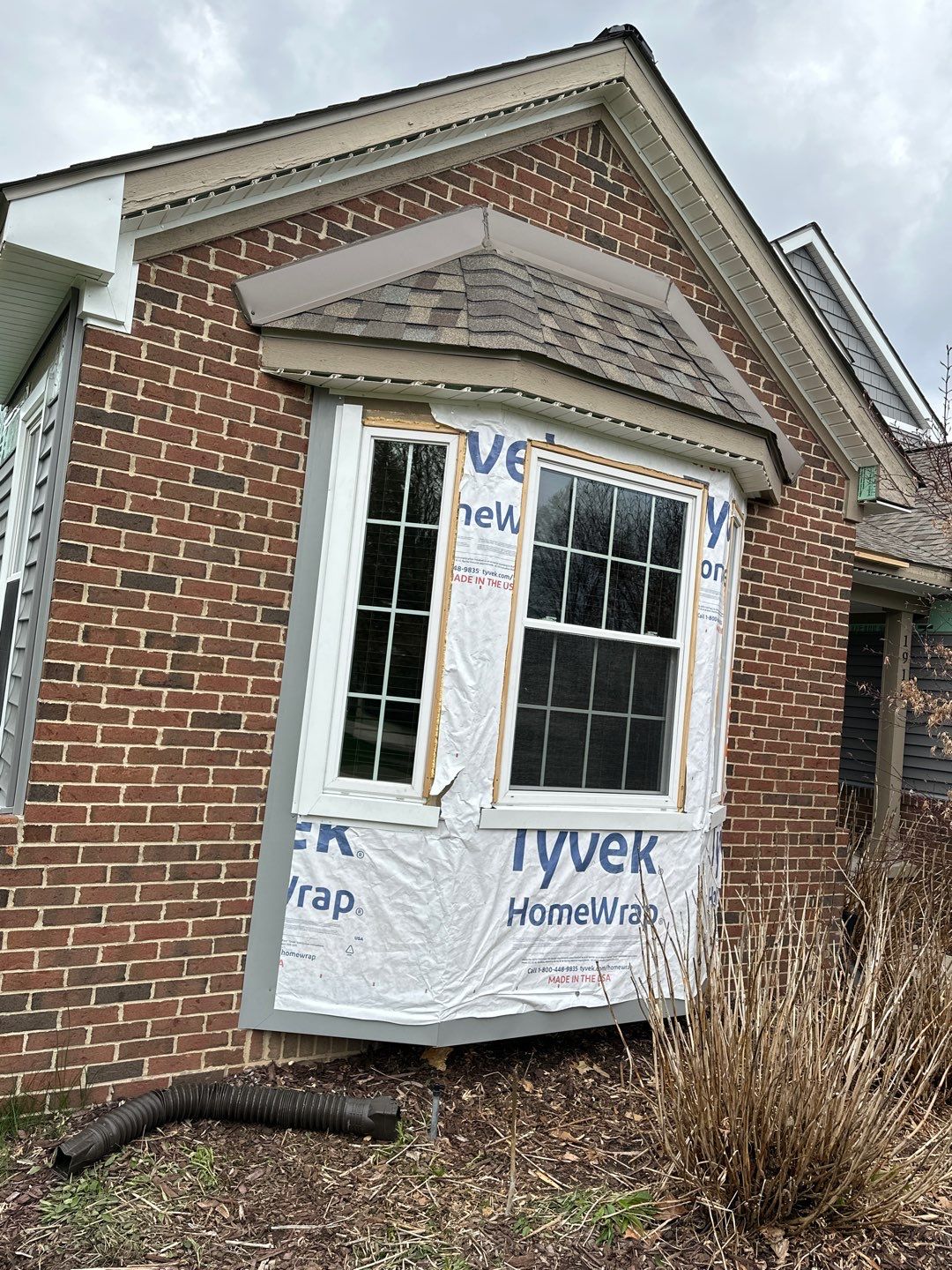 Siding Replacement using Certainteed Classic Restoration D4 by 180 Contractors
