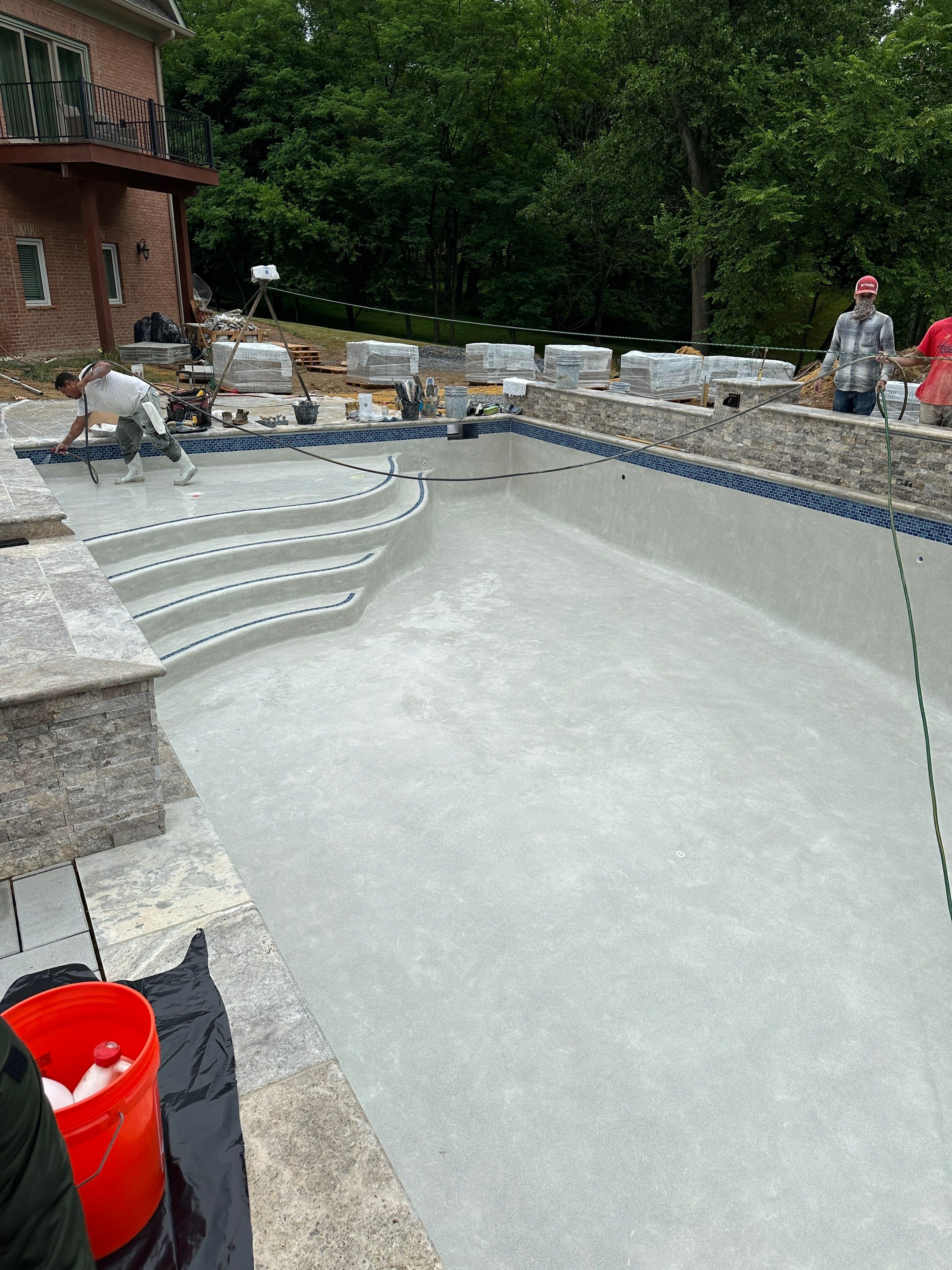 Gunite Pool w/ Spa and Water Features  by Elysium Pools