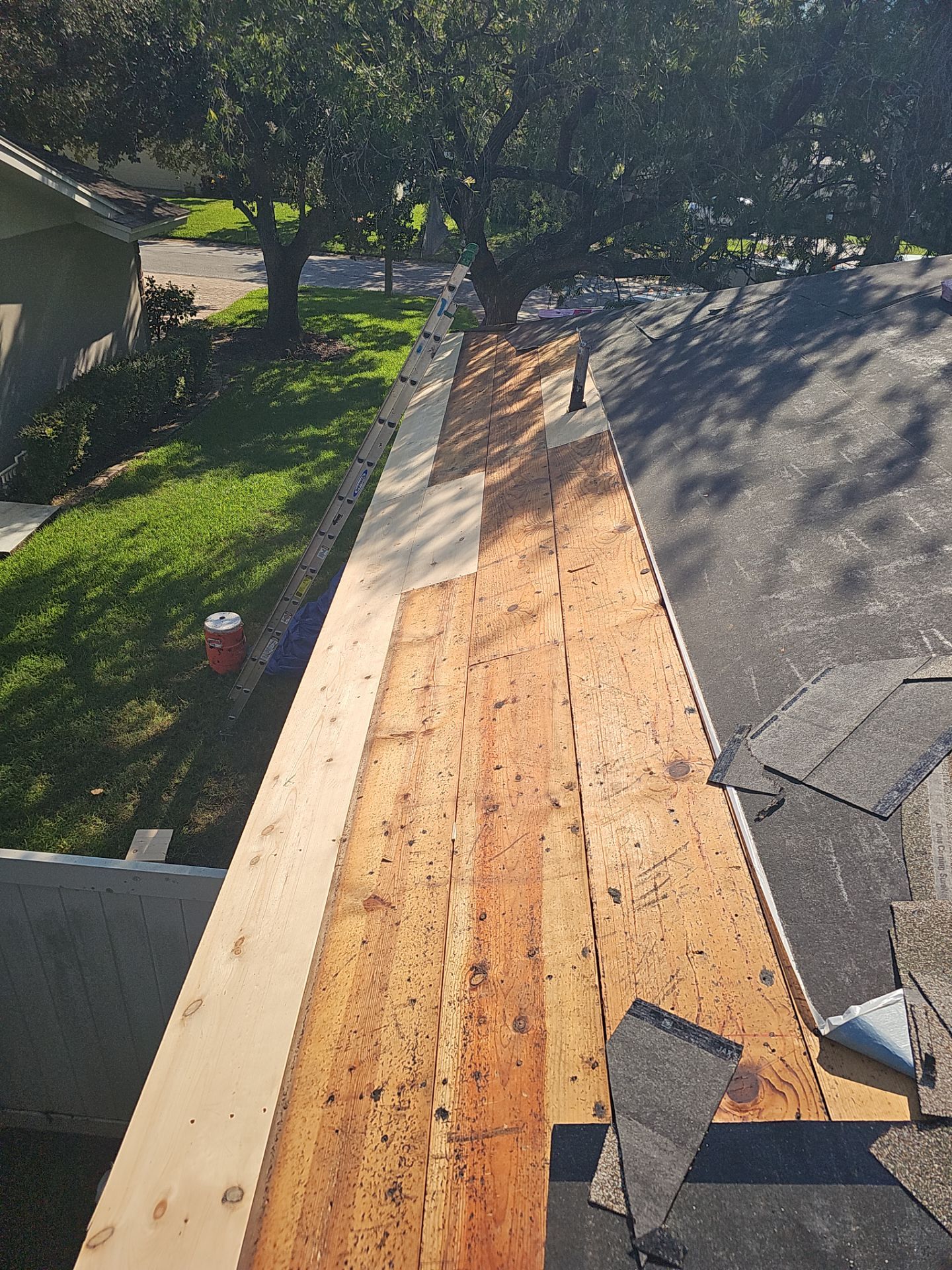 Project in St. Petersburg 33702 by Mitchell Roofing Company LLC 