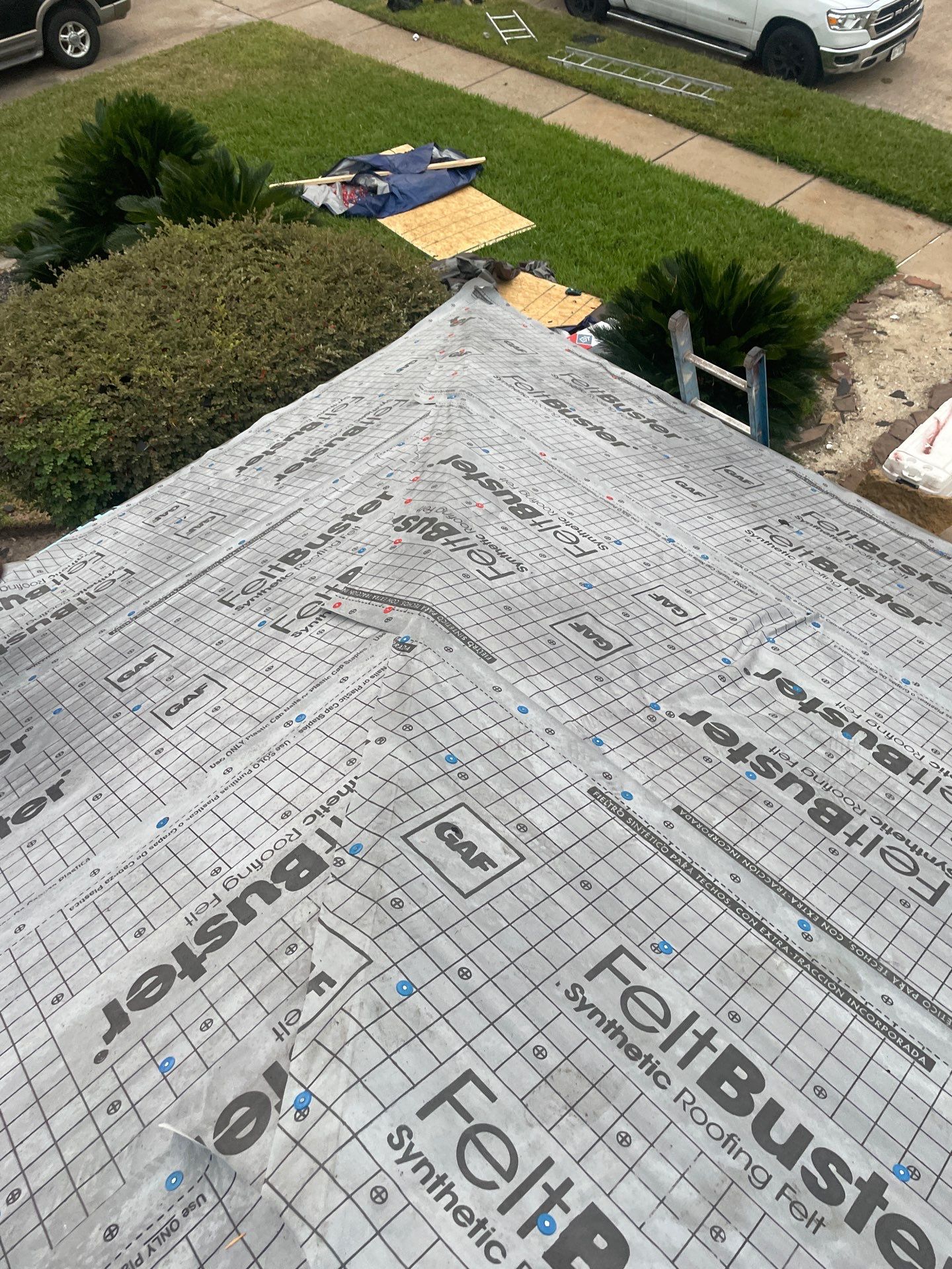 Roof Replacement in Ashcreek, Houston TX by Roof Repair Company