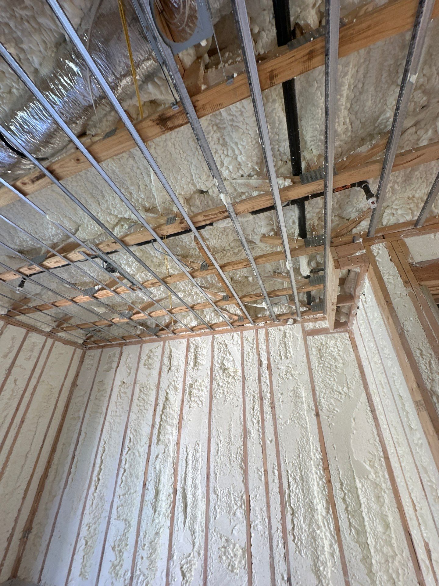 🏢 Full Foam Envelope on This Dallas Multi-Family Build by Apex Insulation Solutions