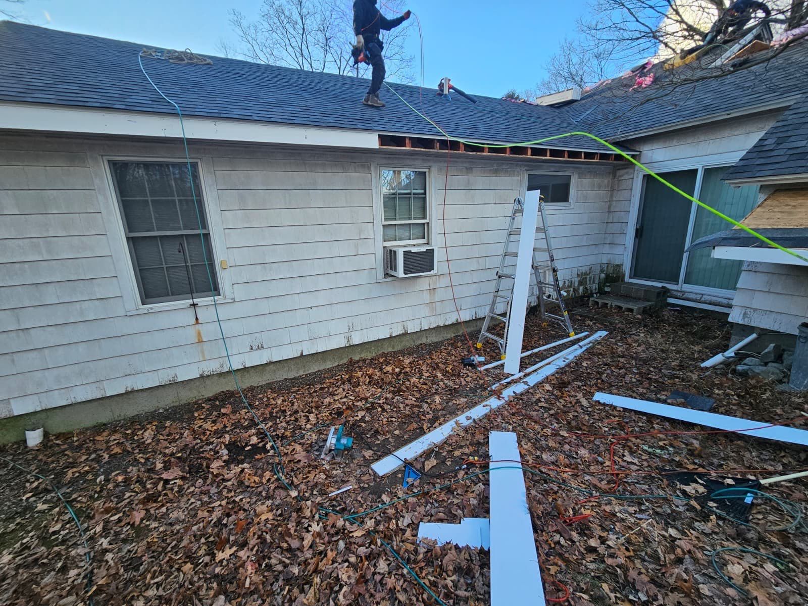 Owens Corning Duration: Williamsburg Gray in Middlebury by Golden Shield Roofing