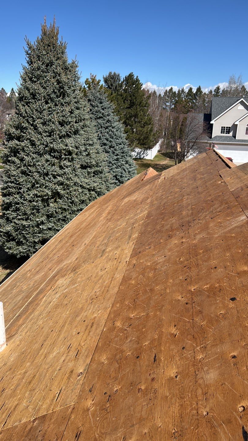 GAF Timberline HDZ - Pewter Gray by Montana Roofing Solutions