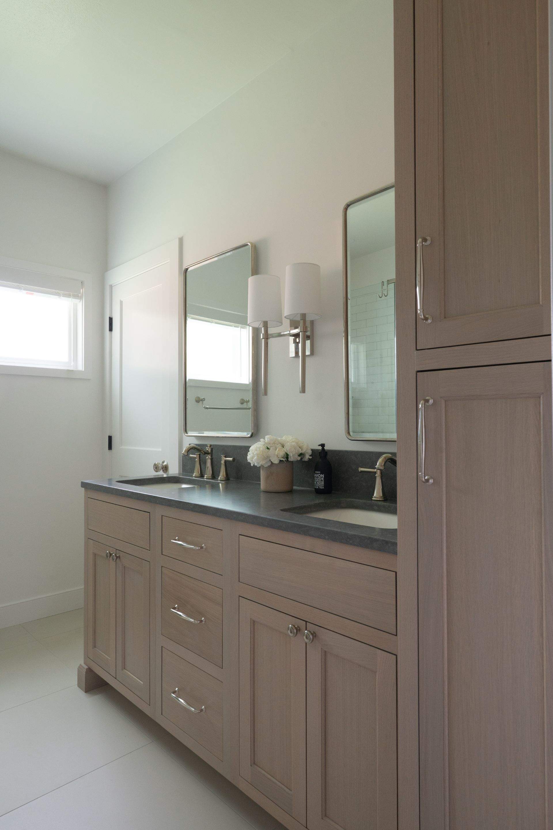 Shoreline Primary Bath Remodel by LinMak Construction