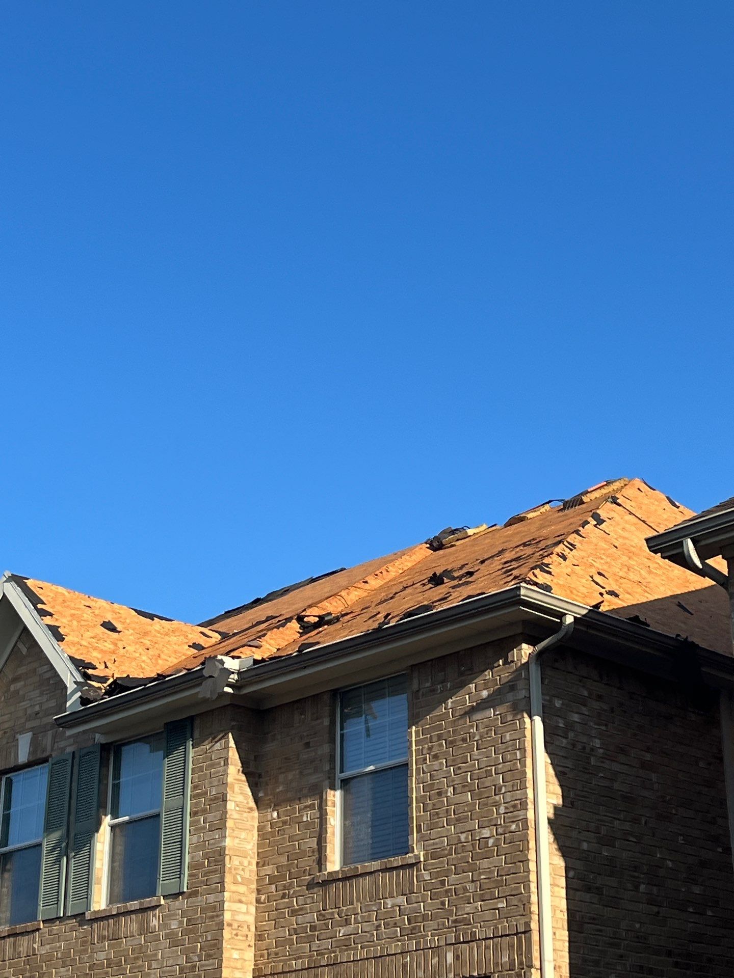 Residential Roofing Installation using Owen's Corning Duration (Lifetime) Shingles by Roof Repair Company