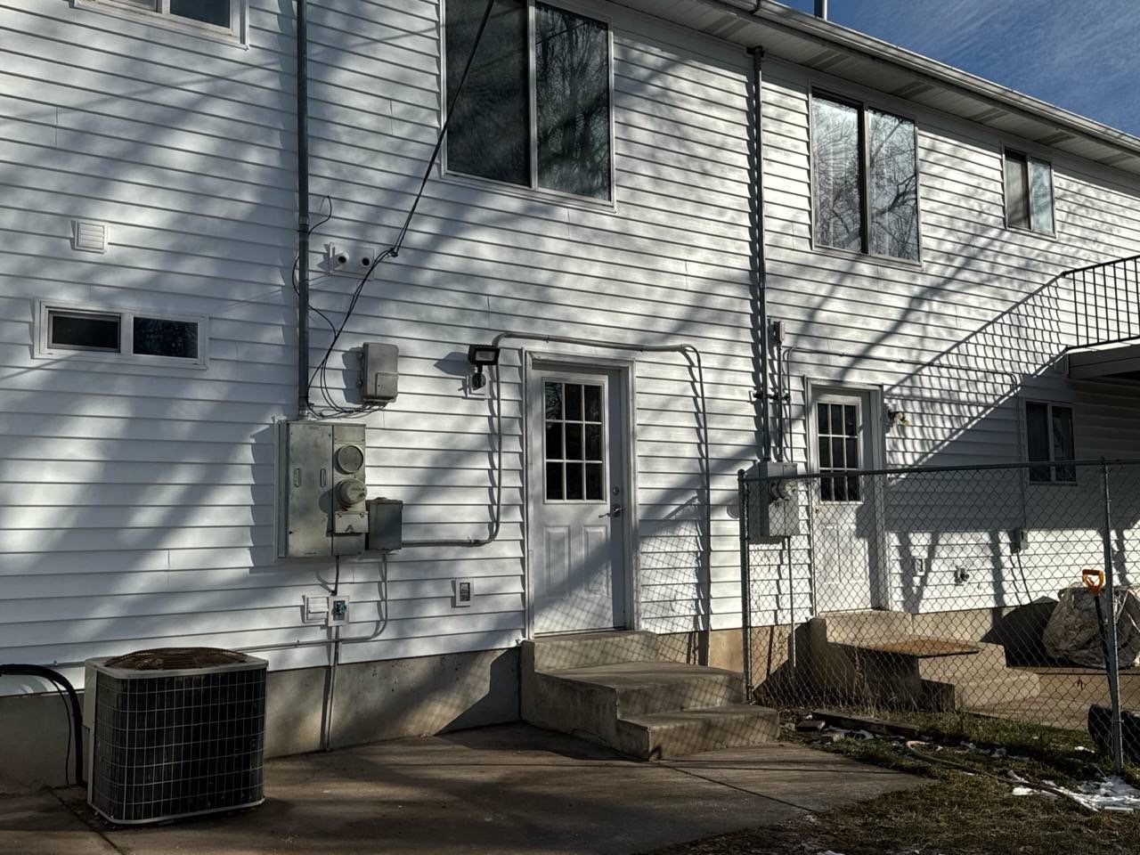 Kaysville | Master Stucco Conversion | Mixed Vinyl Profiles in Crisp White by Ideal Siding Utah