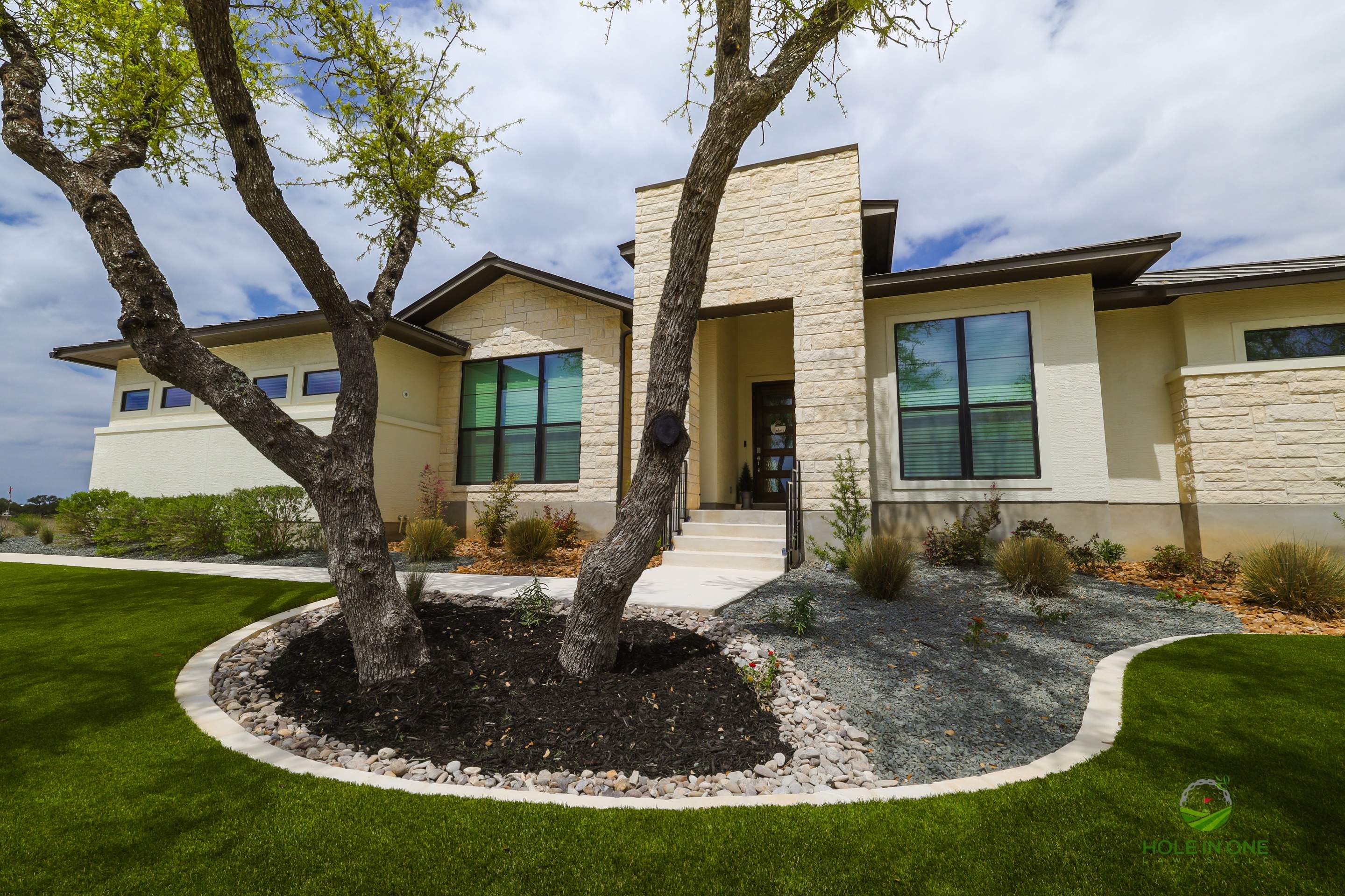 Belle Oaks, Bulverde TX by Hole In One Lawns, LLC