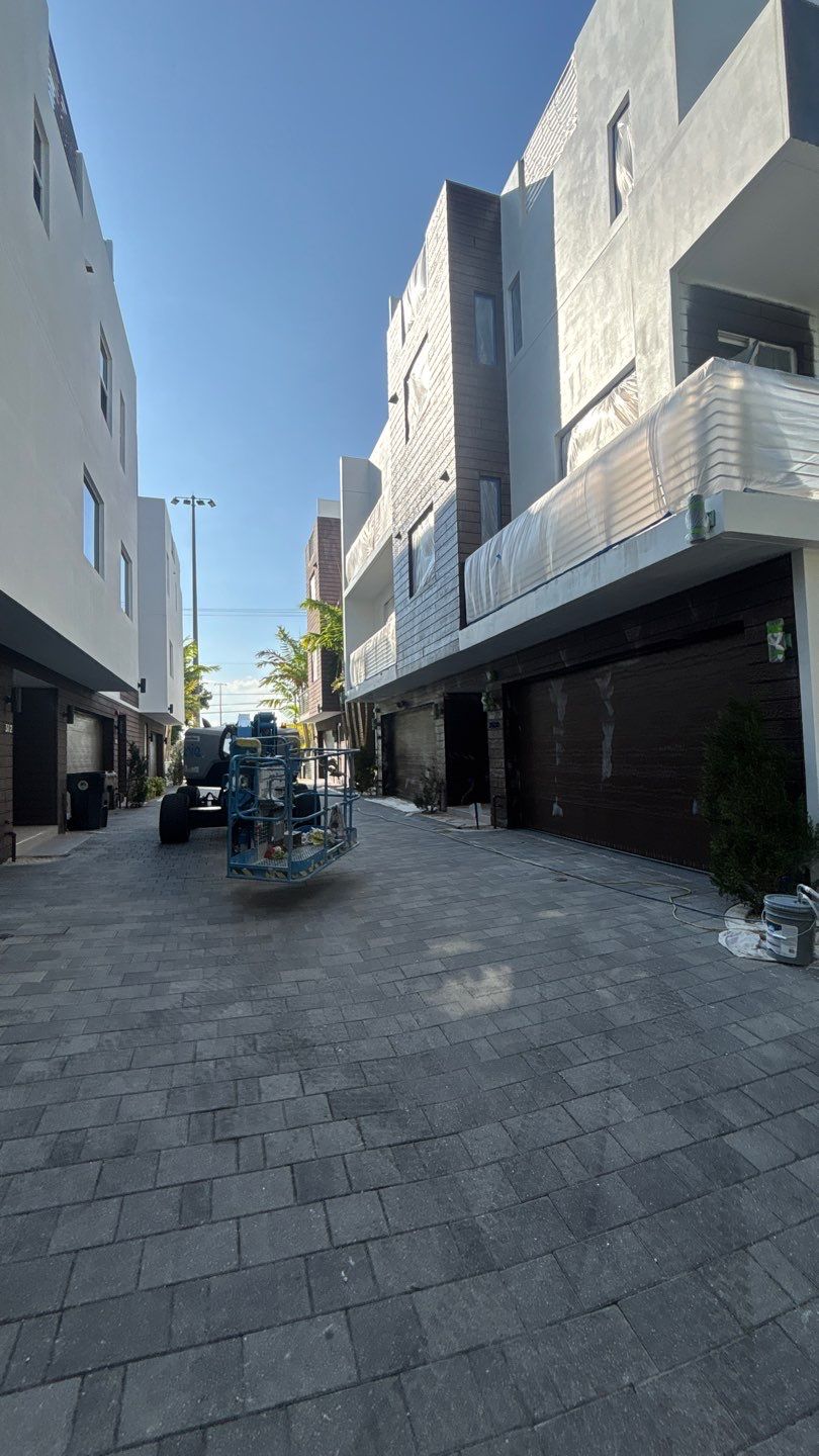 Fort Lauderdale Town Homes Exterior Painting by John “The Greek” Painting