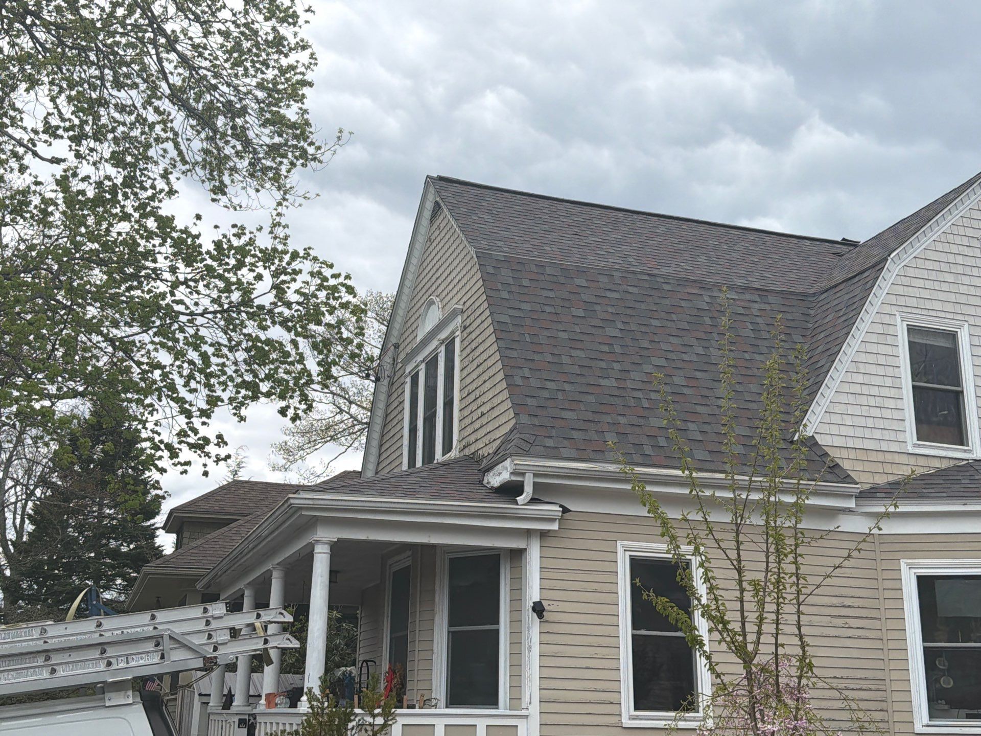 Portland Residential Roof Replacement with New Asphalt Shingles by Tall pine roofing