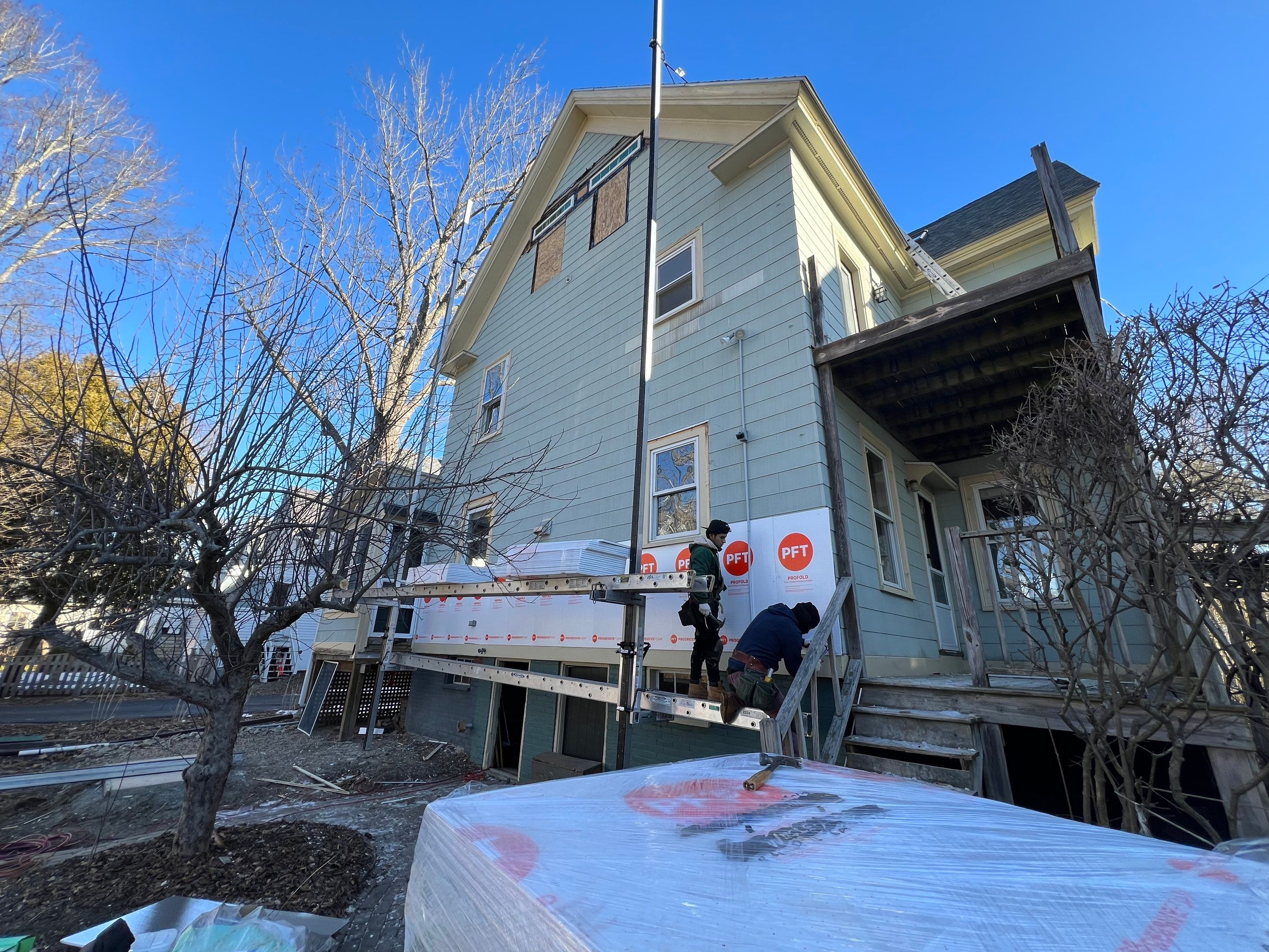 Portsmouth, New Hampshire - Siding Installation by Tall pine roofing