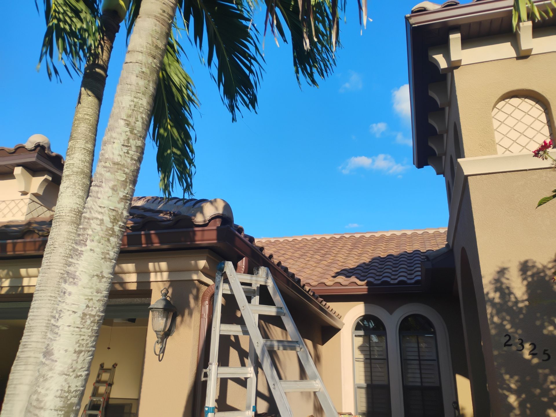 Premium 7-Inch Seamless Gutters in Cape Coral FL by Gutter Professors