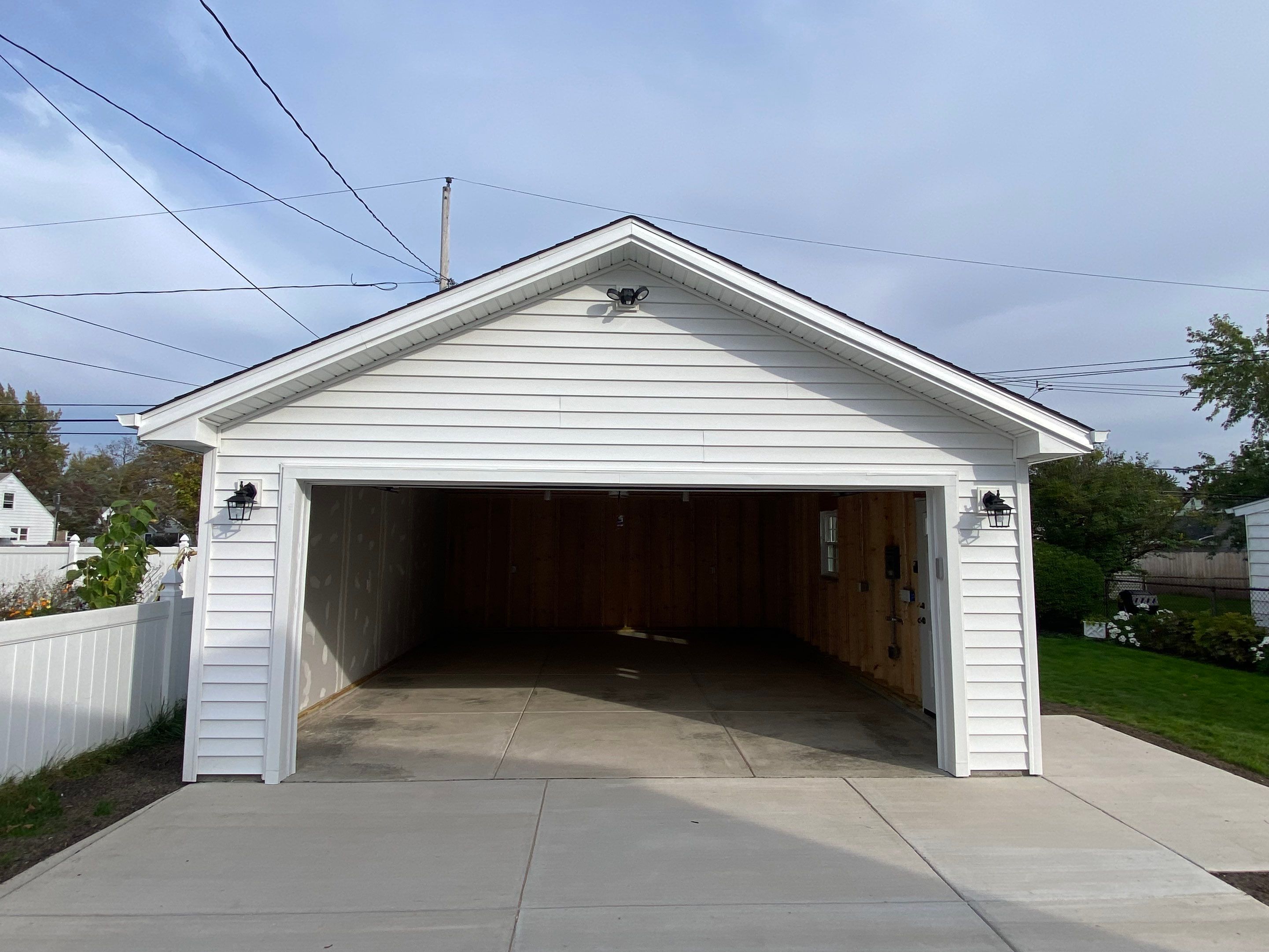 Garage And Concrete by Ivy Lea Construction