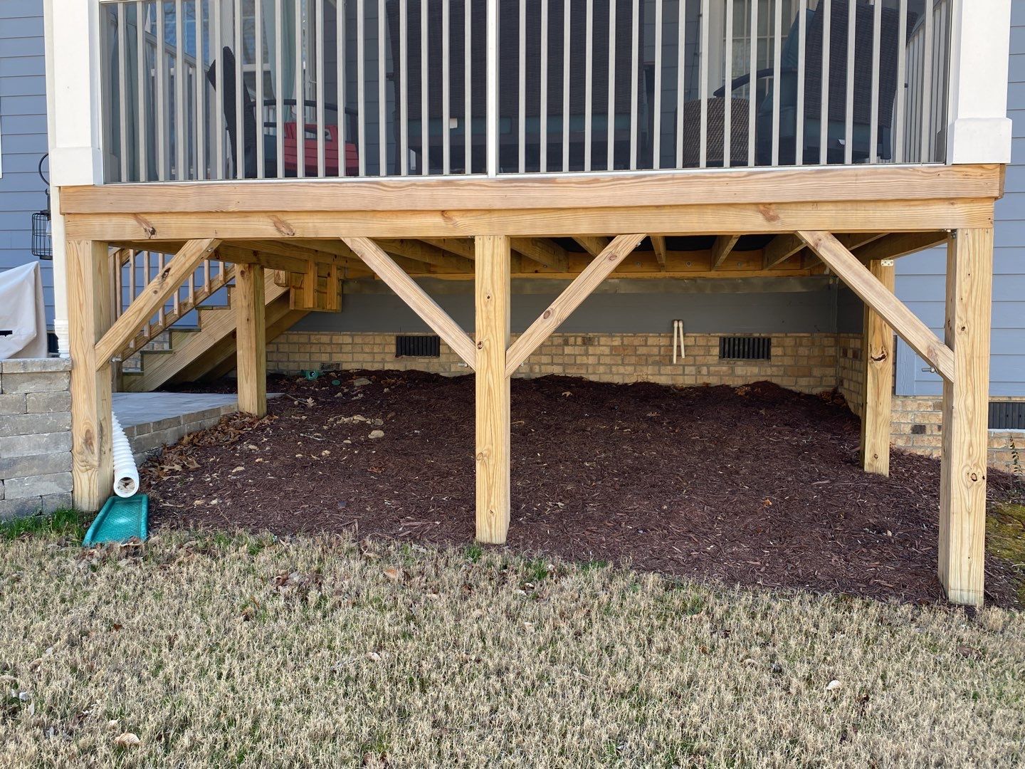 Screened Porch using Wood Sealant by DuraSeal