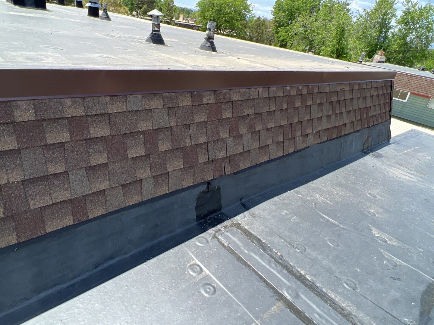 Commercial Roofing Installation using MuleHide EPDM .60 - BLACK by A to Z Roofing