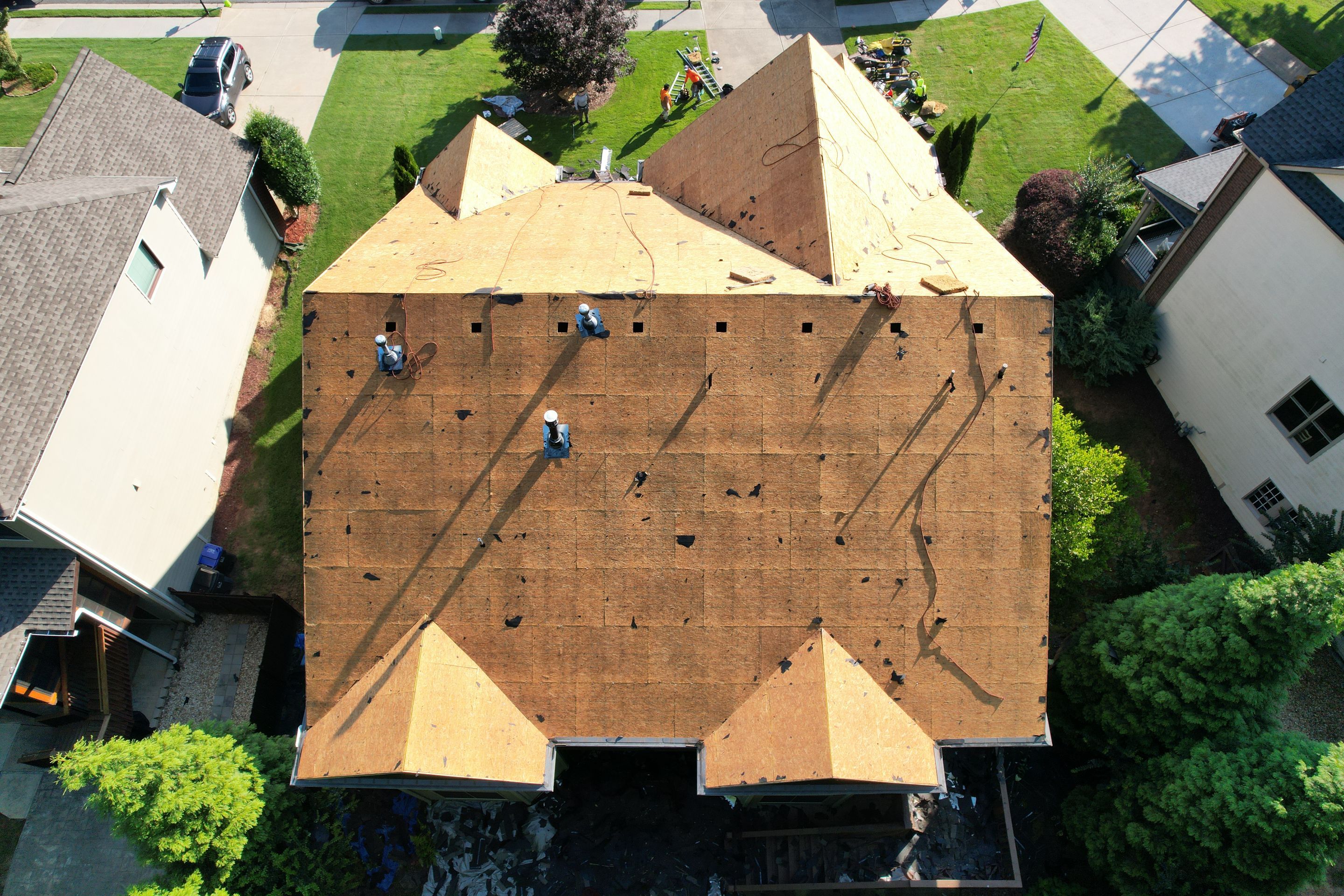 Residential Roofing Installation using Owens Corning Quary Gray by Inspector Roofing and Restoration