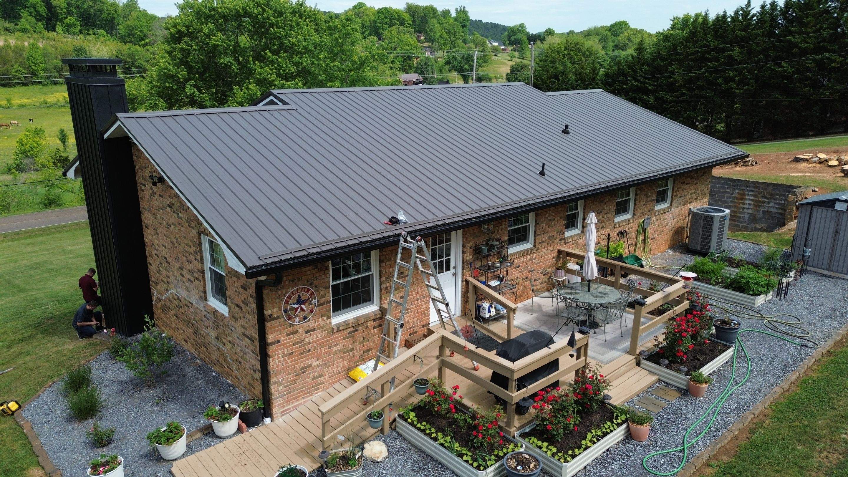 Franklin Residence by Omnia Roofing