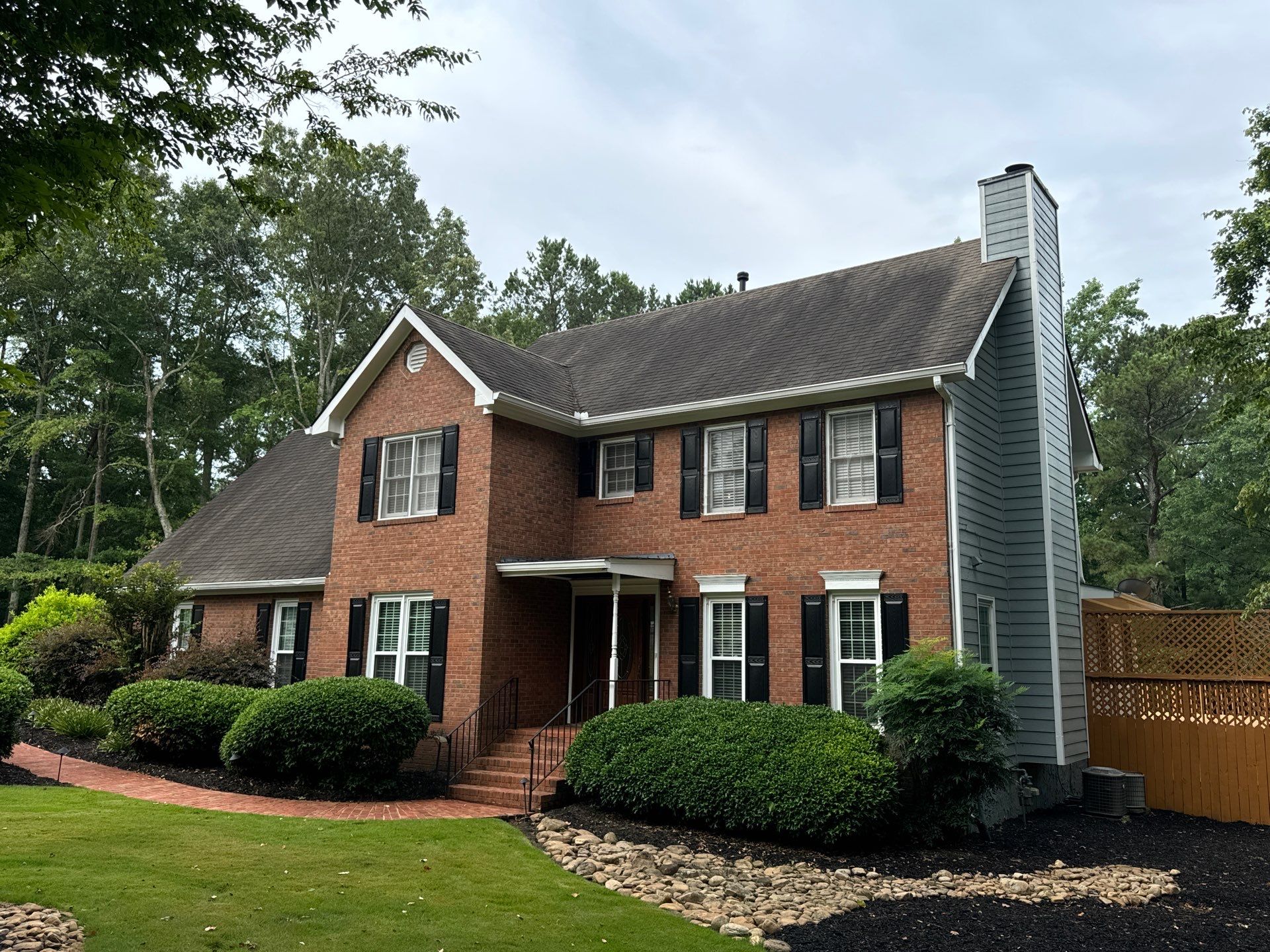 🏡 Brick Home Transformation with Pewter Gray by Georgia Roof Advisors