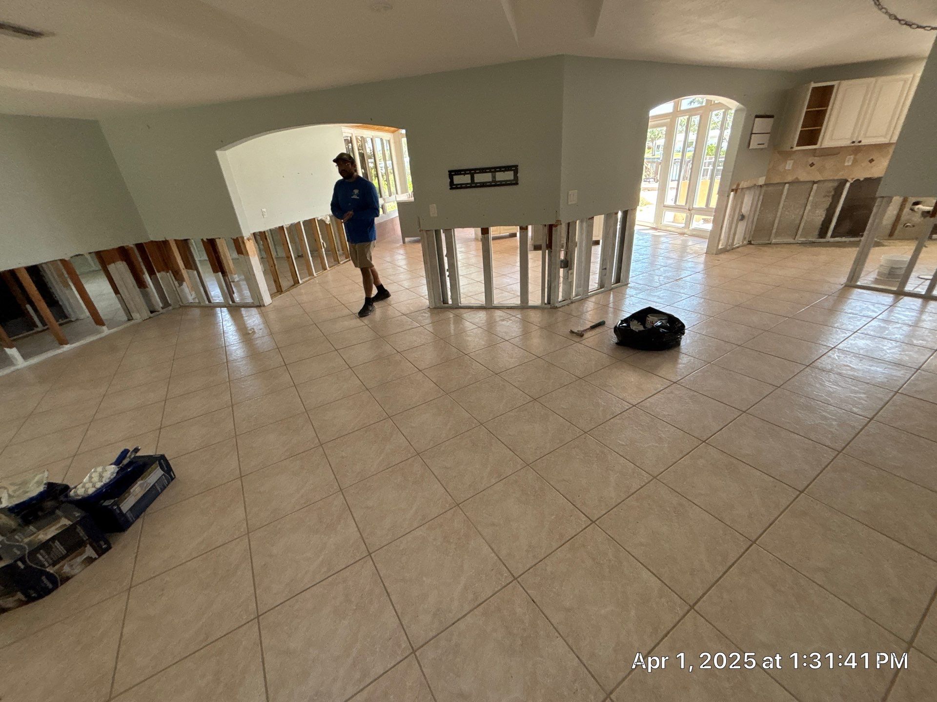 Water And Mold Restoration by Ampm Restoration Services