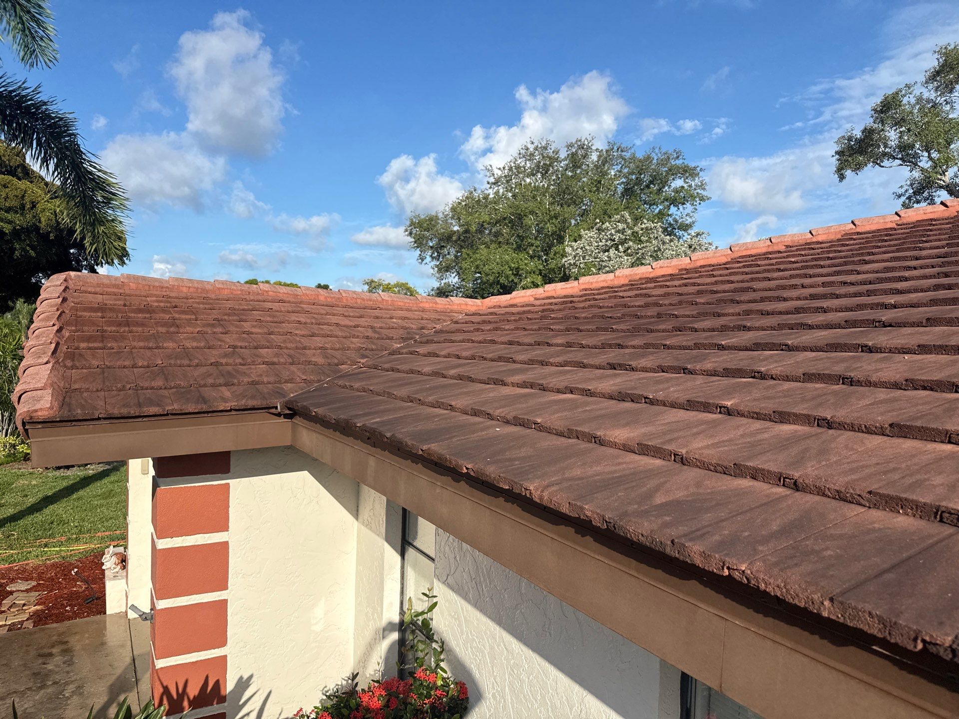 Tile Roof, Driveway & Patio Cleaning – Vivienda at Bradenton I by Sunshine AquaWash