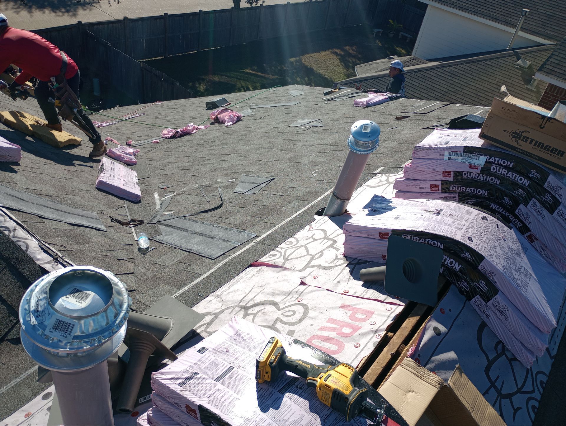 Residential Roofing Installation using Owen's Corning Duration (Lifetime) Shingles by Roof Repair Company
