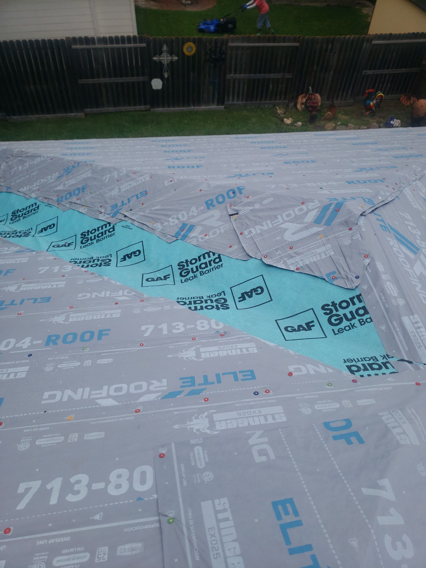 GAF UHDZ - Shakewood by Elite Roofing LLC