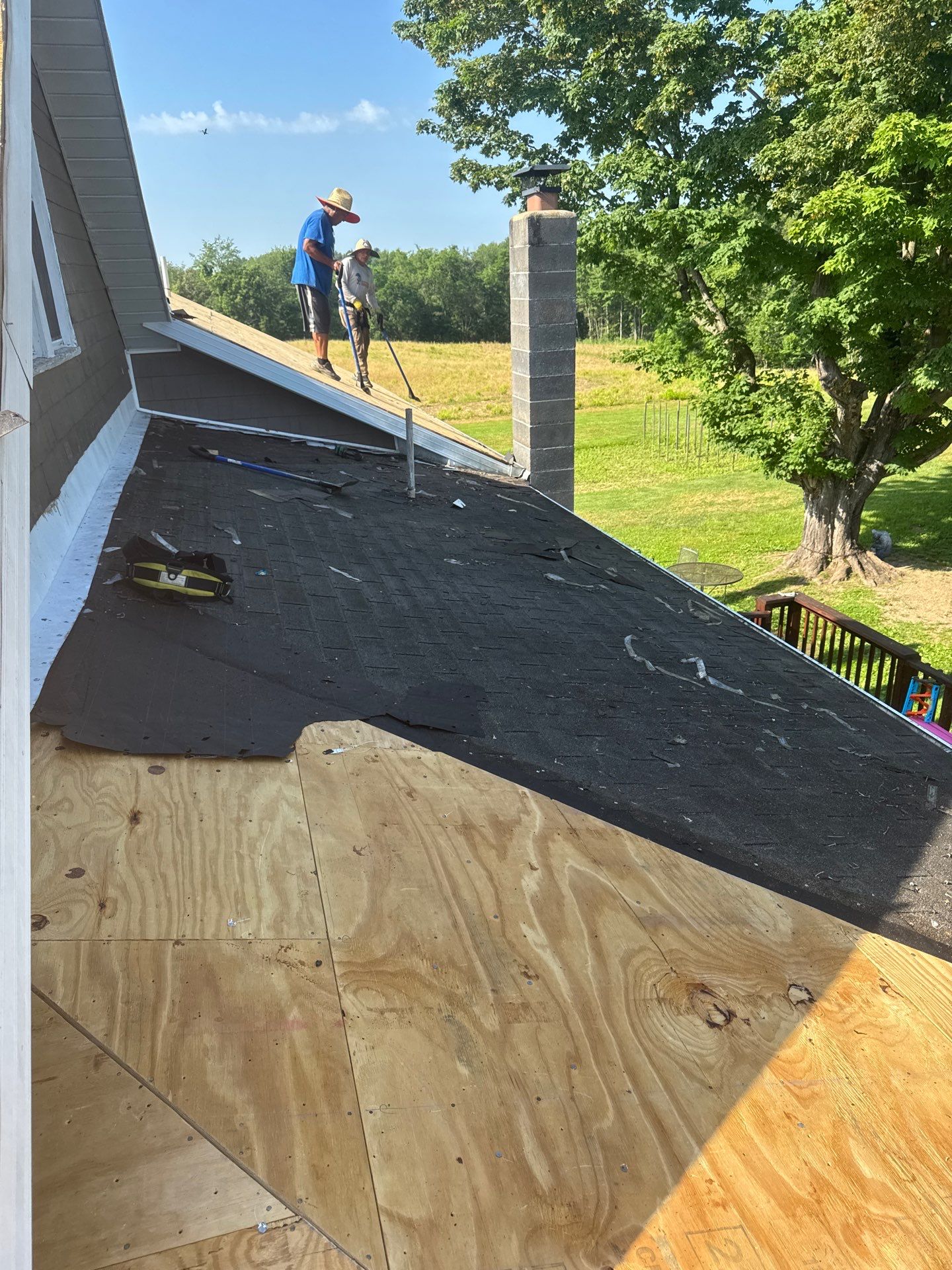 Residential Roofing Installation using GAF Timberline HDZ Shakewood by Rainstoppers Roofing