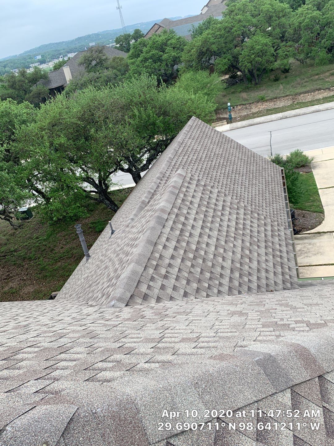 Residential Roof Replacement using GAF Timberline HDZ Architectual Shingles by Premier Roofing and Contracting