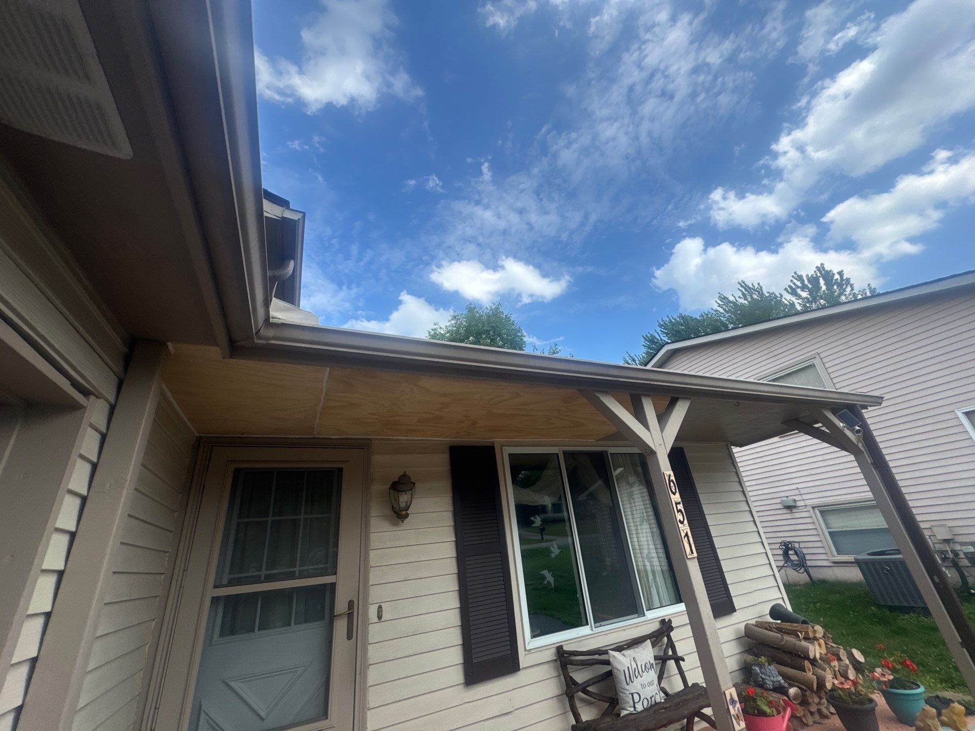 Roof Replacement using Owens Corning Brownwood by 180 Contractors
