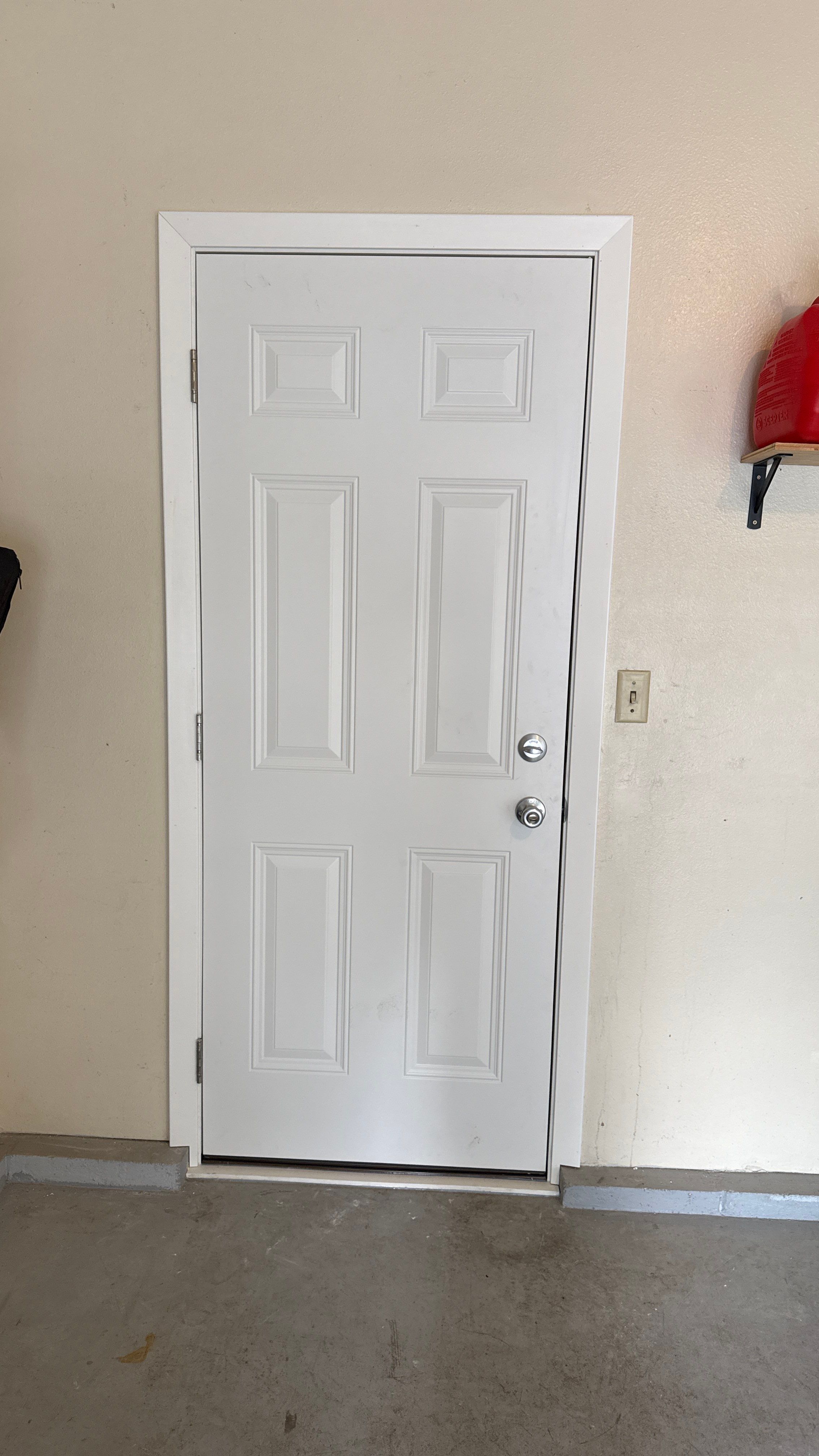 Pella 250 Series Window Replacement by United Windows and Siding LLC