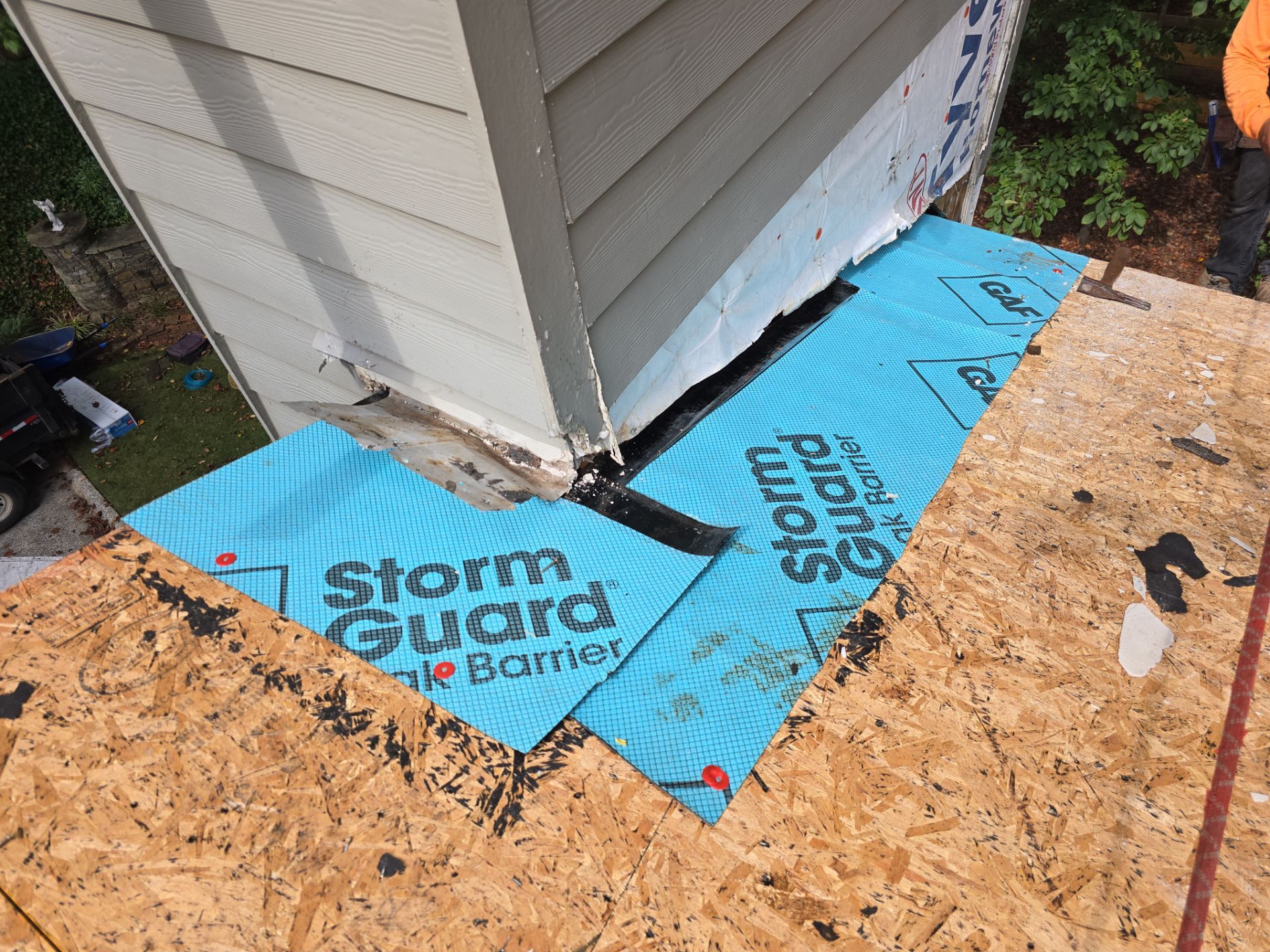 GAF Timberline HDZ Charcoal by Element Pros Roofing, LLC