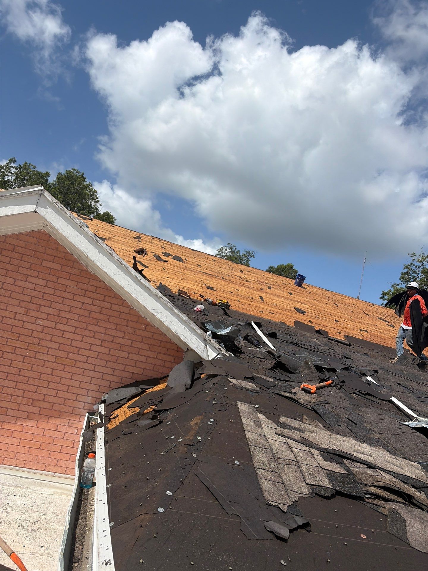 Roof Replacement in Sweeny TX by Roof Repair Company