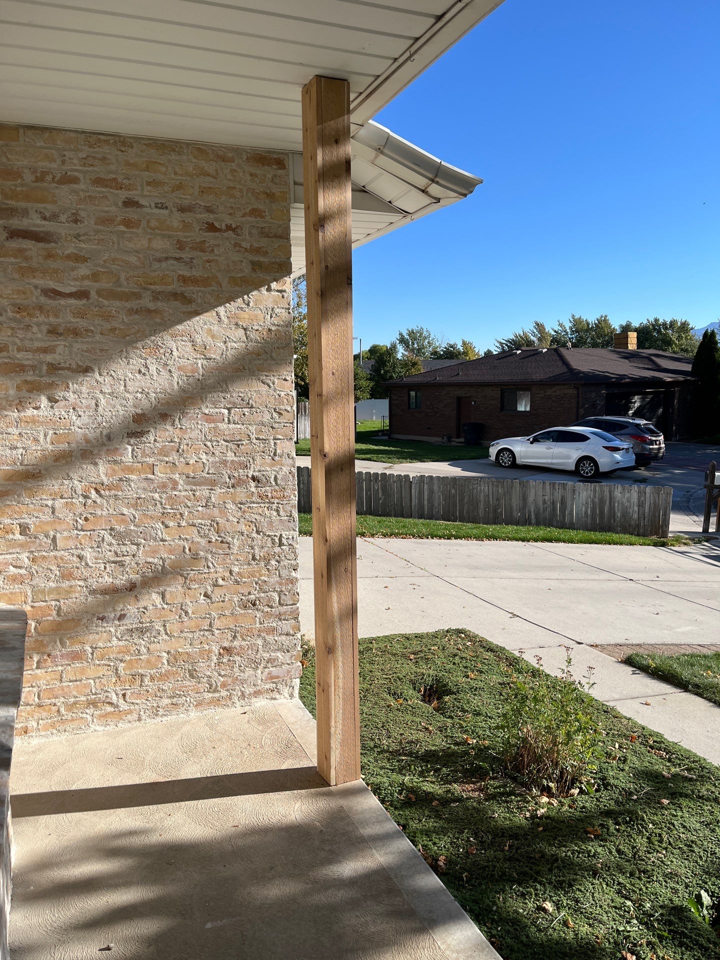 South Jordan | Crisp Board & Batten Accent | Arctic White by Ideal Siding Utah