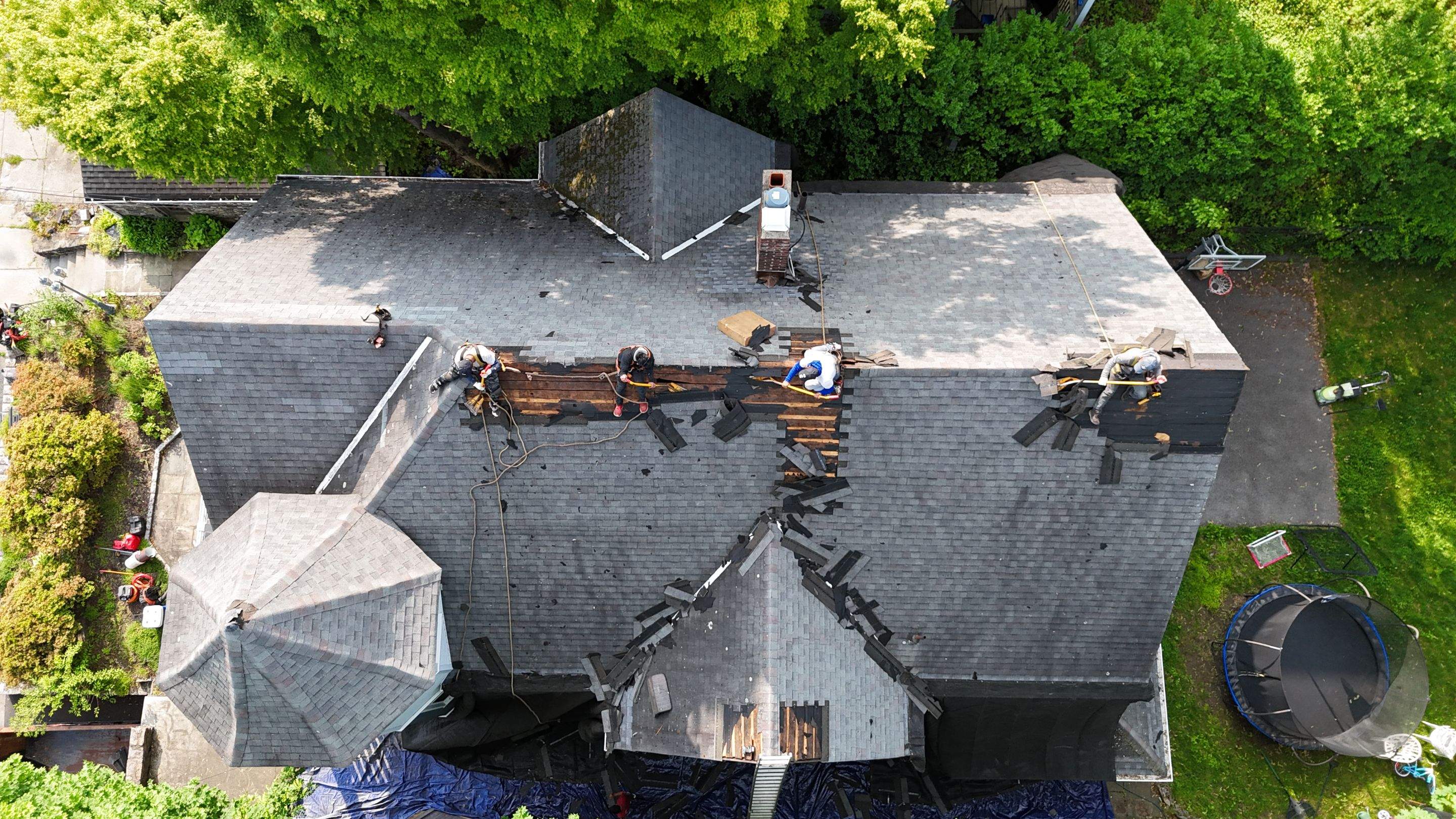 Project in Yonkers by The Energy Efficient Roofer & George's Seamless Gutters