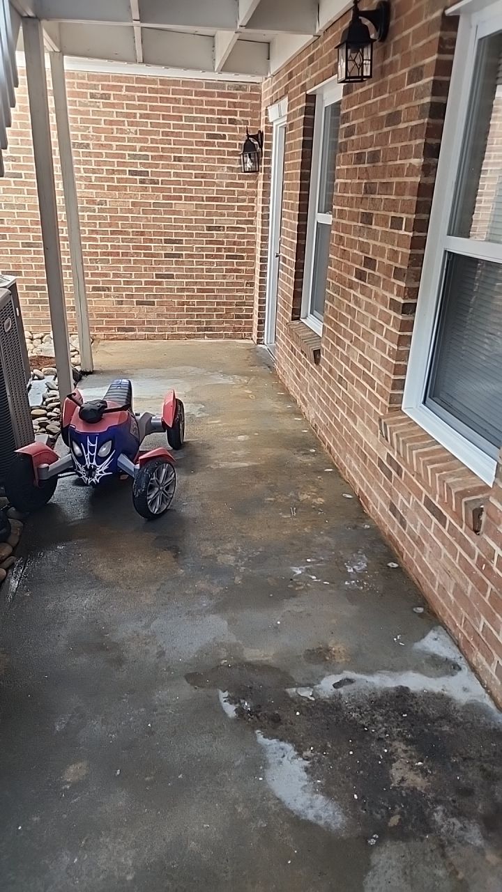 Apartment wash using cleaner by Power Wash Masters LLC