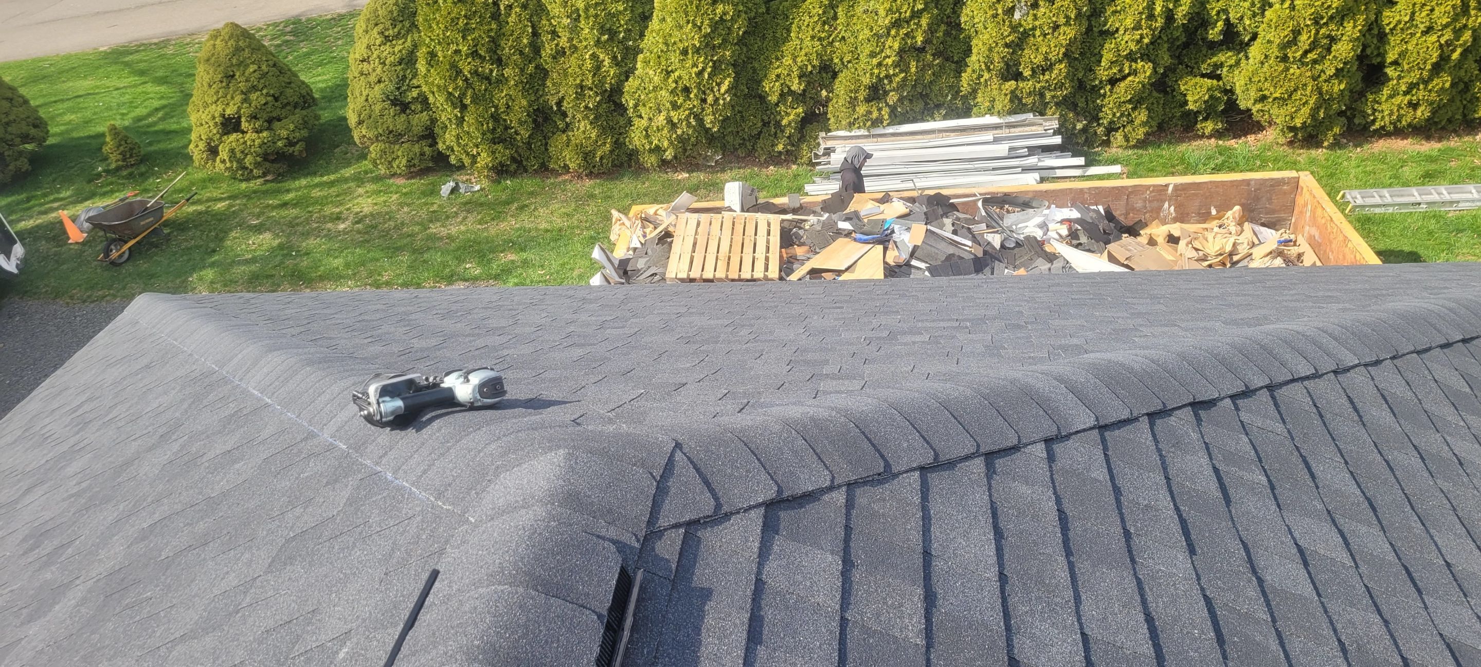 Asphalt shingles professionally installed in Cromwell, CT by DiGiorgi Roofing & Siding INC by DiGiorgi Roofing and Siding Inc