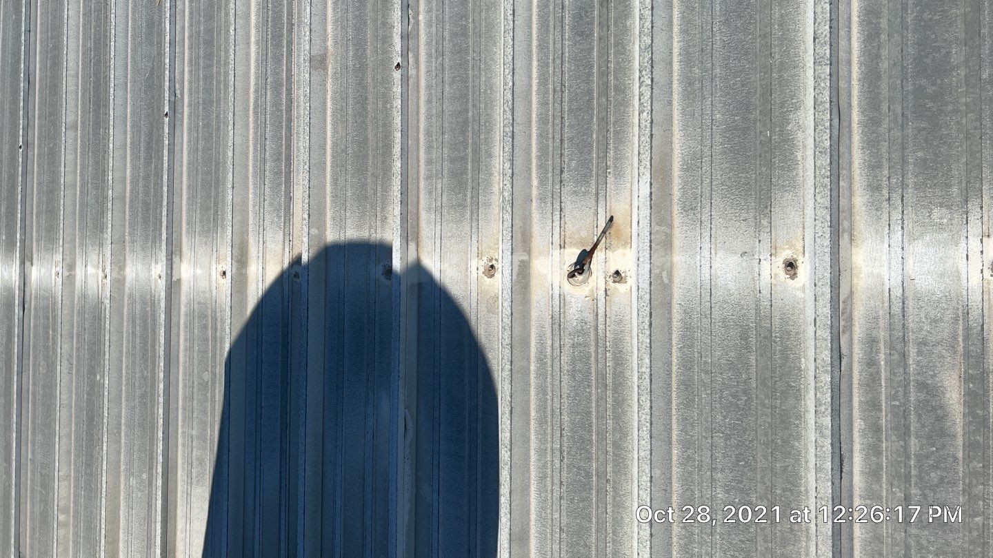 MR Roofing system using Conklin BenchPly system with PUMA top coat by Straight Edge Roofing Inc