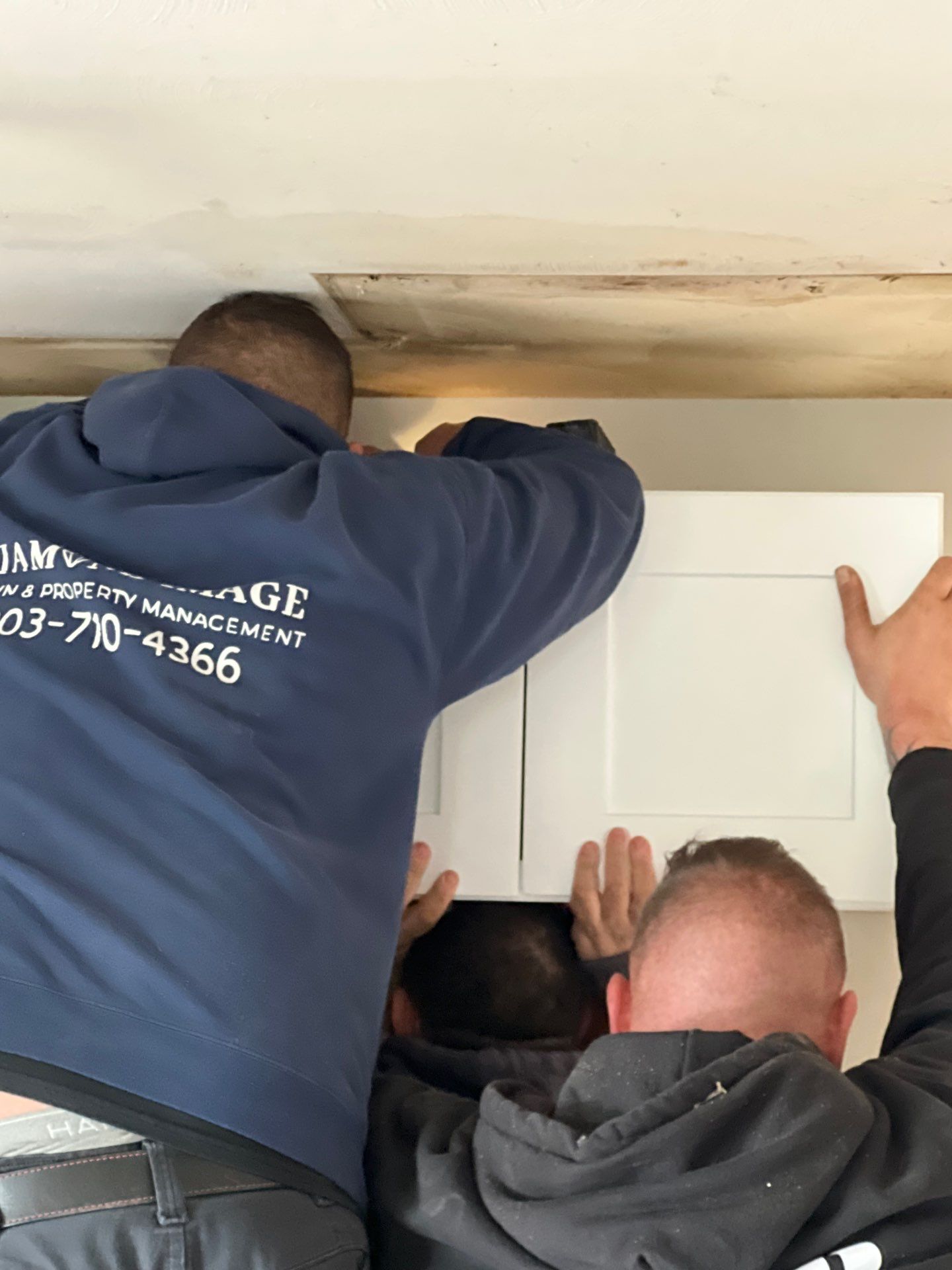 Multi-Room Interior Renovation and Modernization in Meriden, Connecticut by Diamond Image LLC