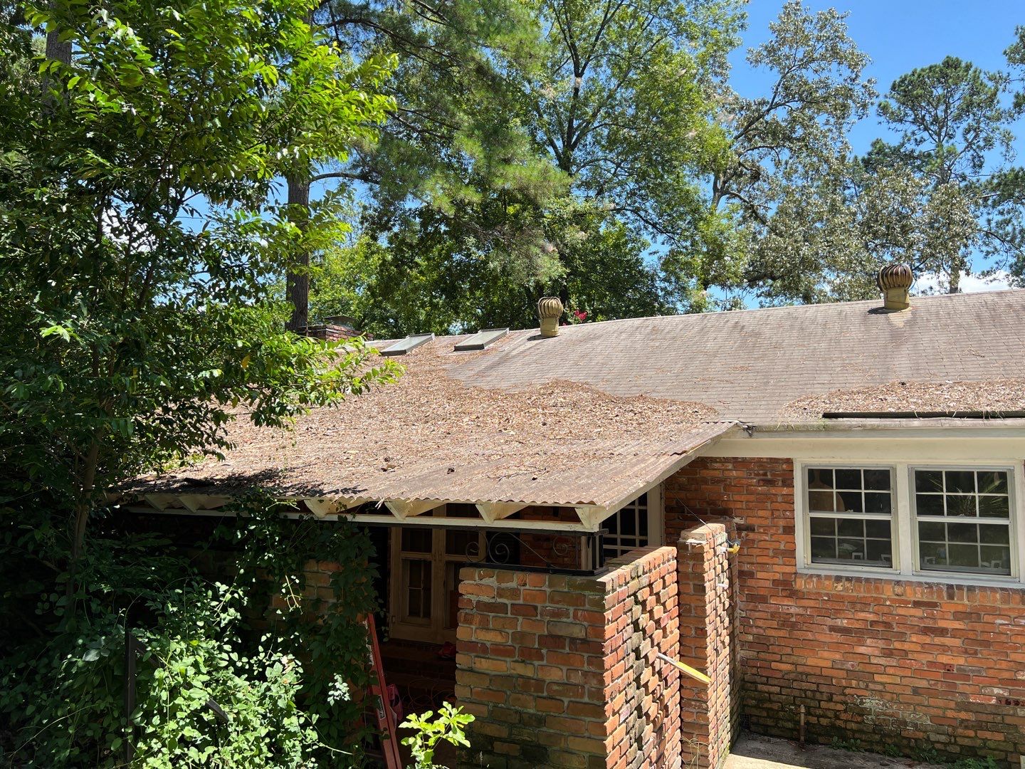 Roof Replacement using Owens Corning Oakridge Architectural Shingles by Midlands Roofing & Exteriors