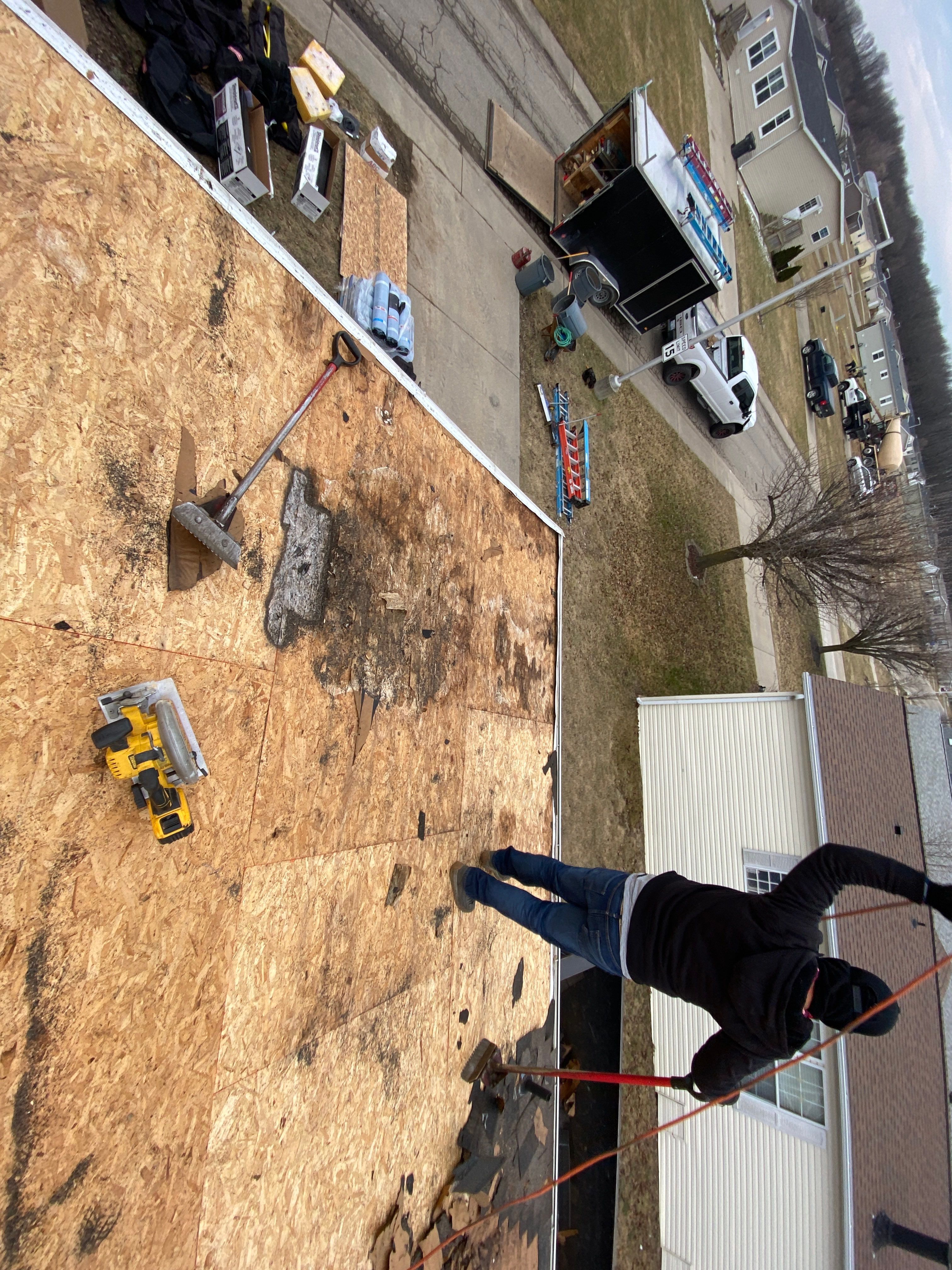 Roof Replacement using CertainTeed Landmark by 180 Contractors