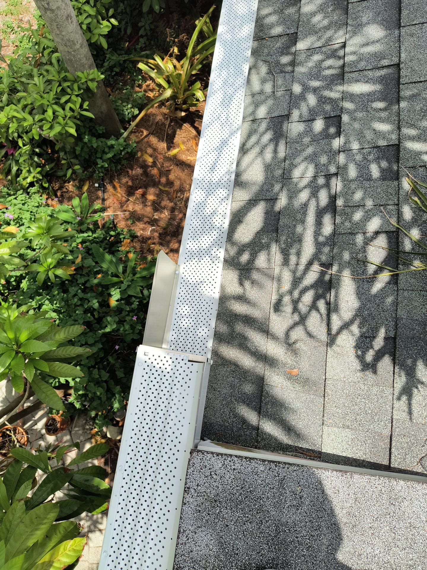 White 6-Inch Seamless Gutters in Sarasota FL by Gutter Professors