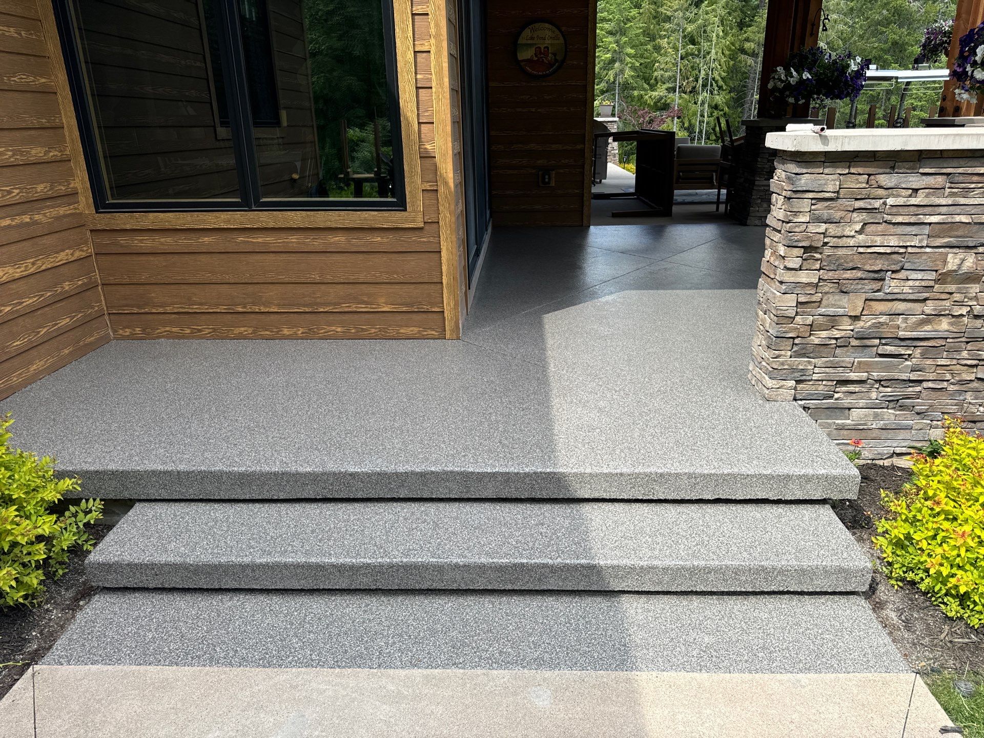 Patio Transformation using Echo 1/4" Chip by Croc Coatings, LLC