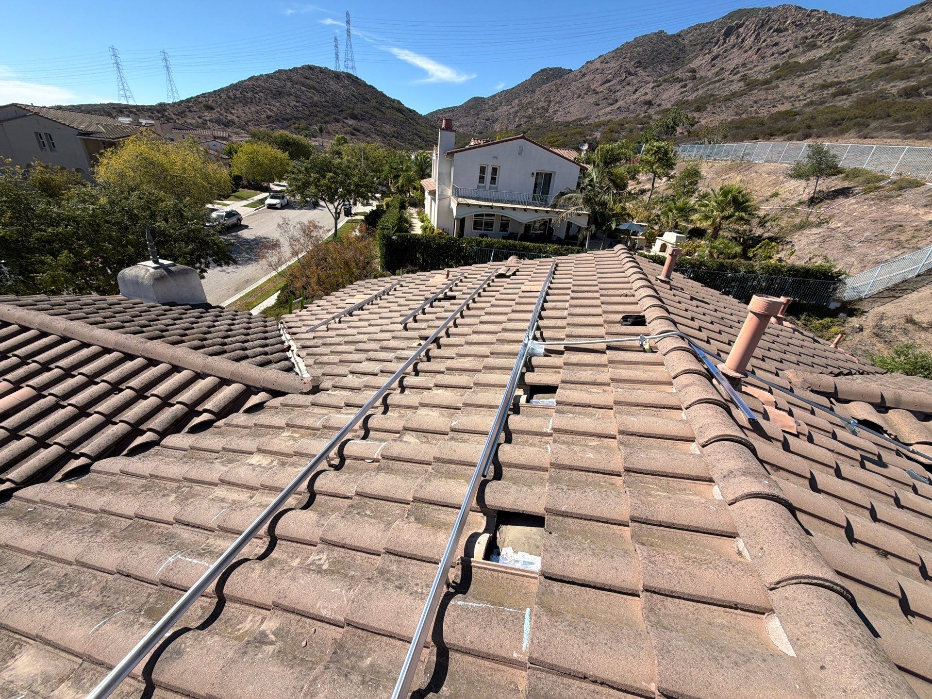 Thousand Oaks Solar Panel Installation with Tesla Powerwall 3 Backup by AWS Solar