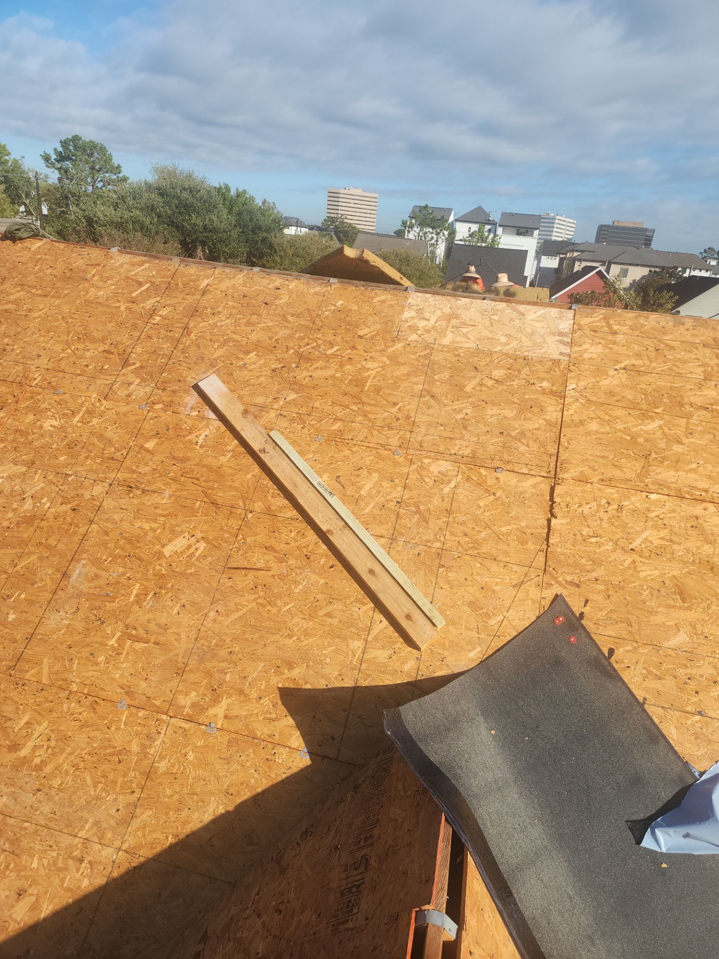 Residential Roofing Installation using Owen's Corning Duration (Lifetime) Shingles by Roof Repair Company