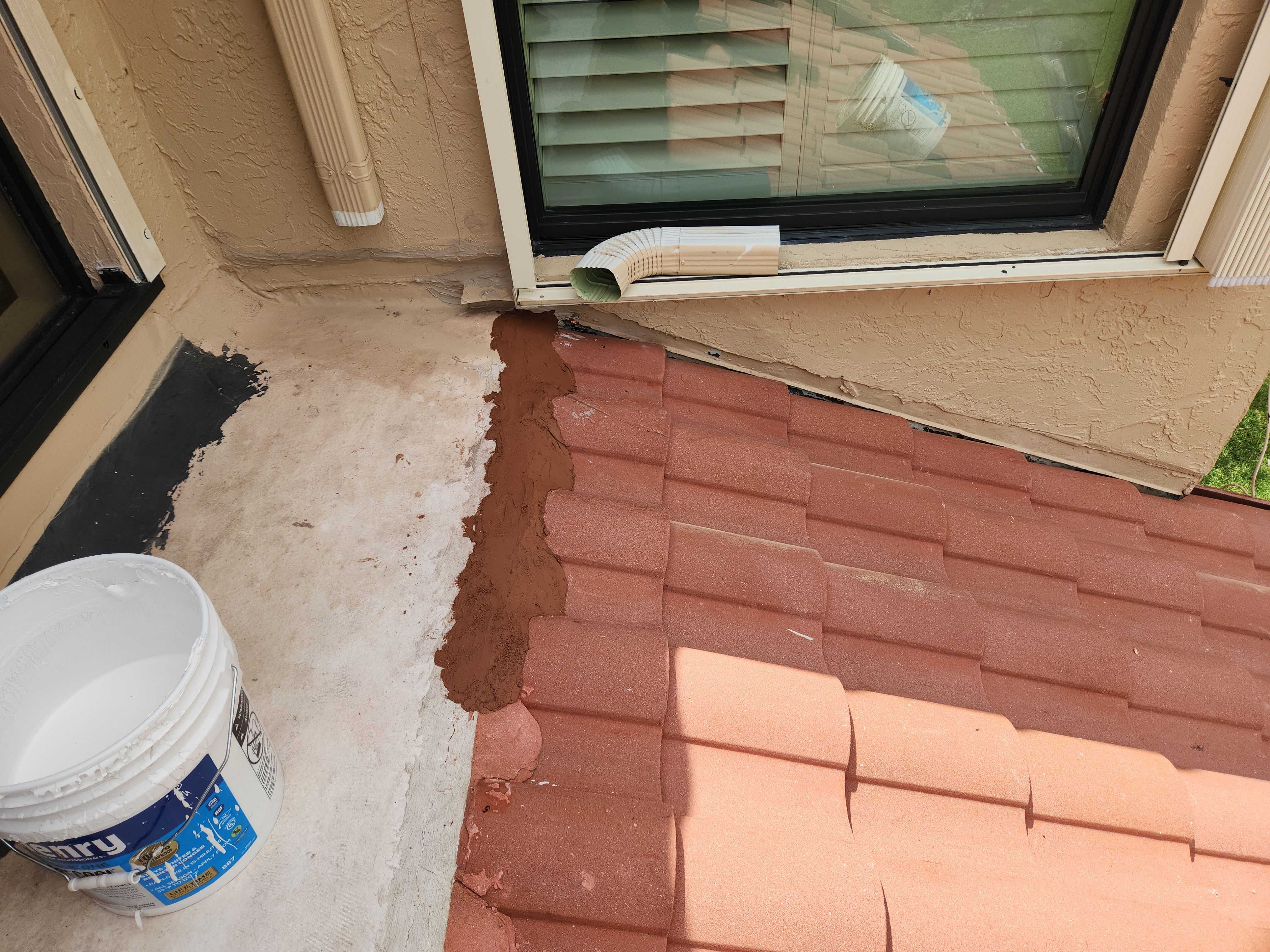 Tile Roof Replacement in Palm Beach Gardens – Thorough, Honest, and Meticulous Service by Aastro Roofing