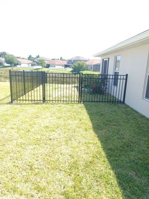 Palmetto, FL 4ft. Tall 3-Rail Black Aluminum