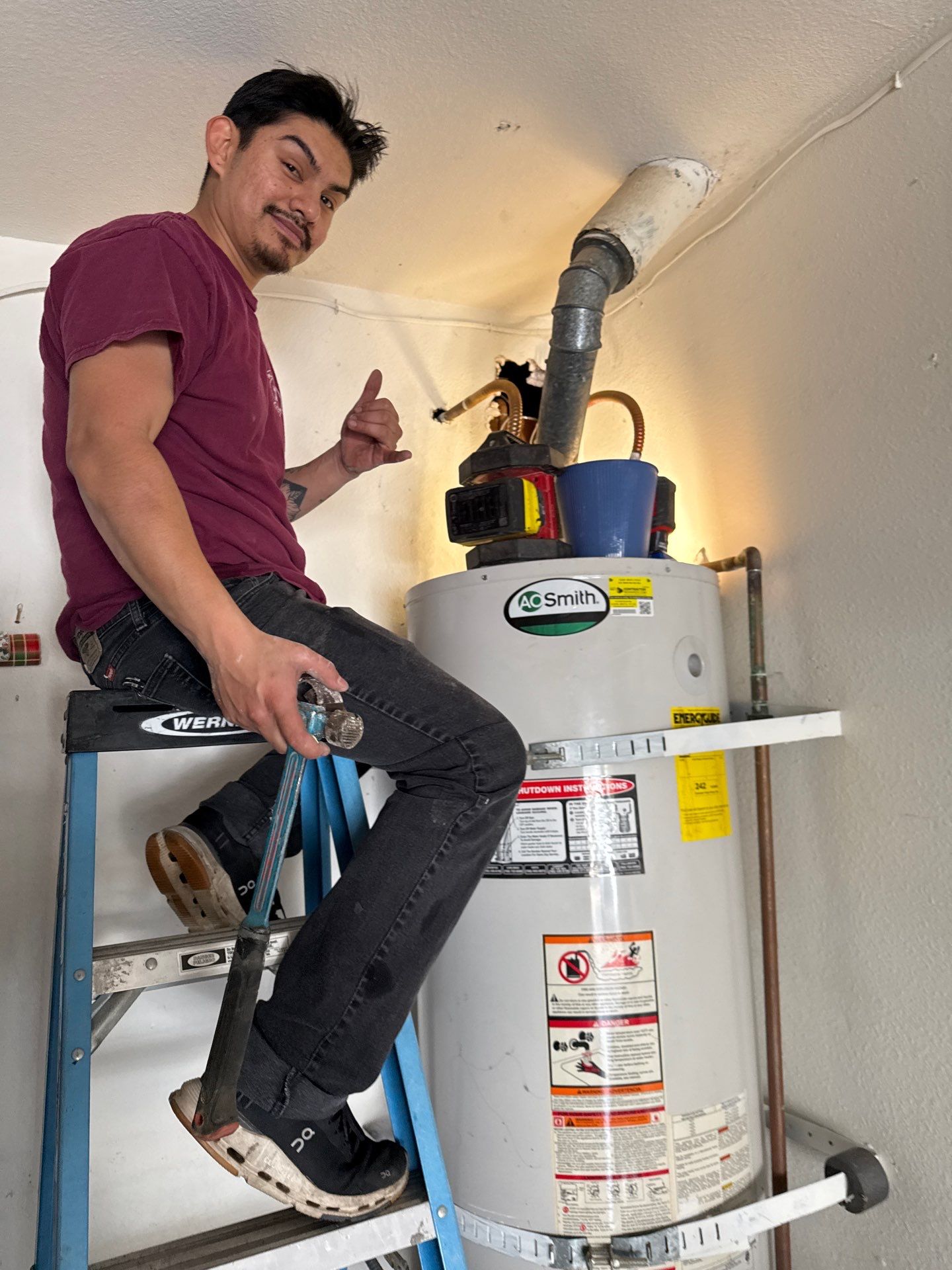  bursted pipe by Us Plumbing 