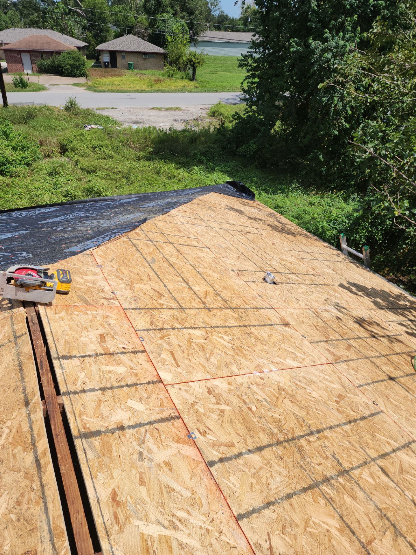 Residential Roofing Installation using Owen's Corning Duration (Lifetime) Shingles by Roof Repair Company