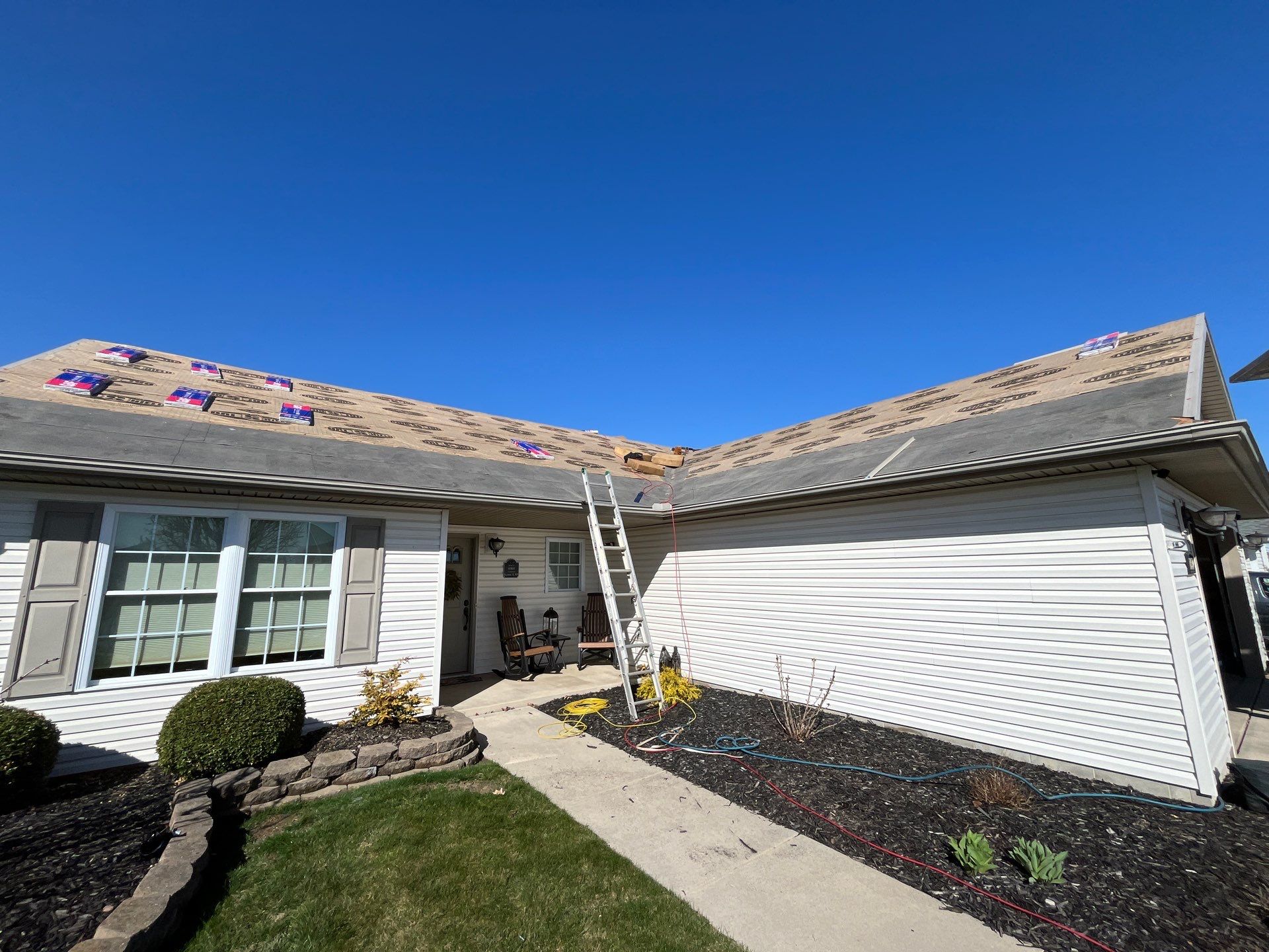 Residential Roofing Installation using CertainTeed Landmark Weathered Wood by Nitro Roofing and Construction