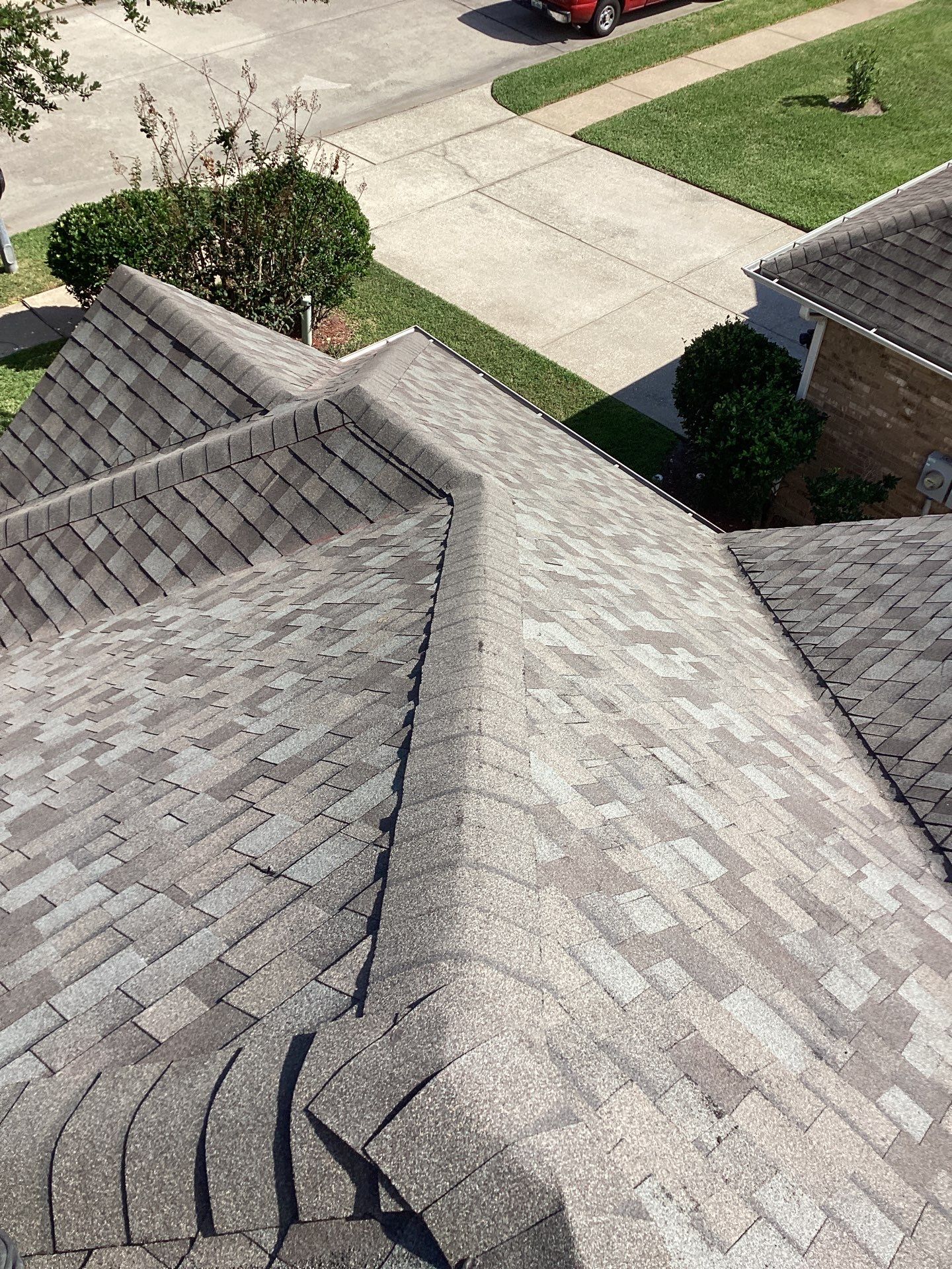 Residential Roofing Installation using Owen's Corning Duration (Lifetime) Shingles by Roof Repair Company